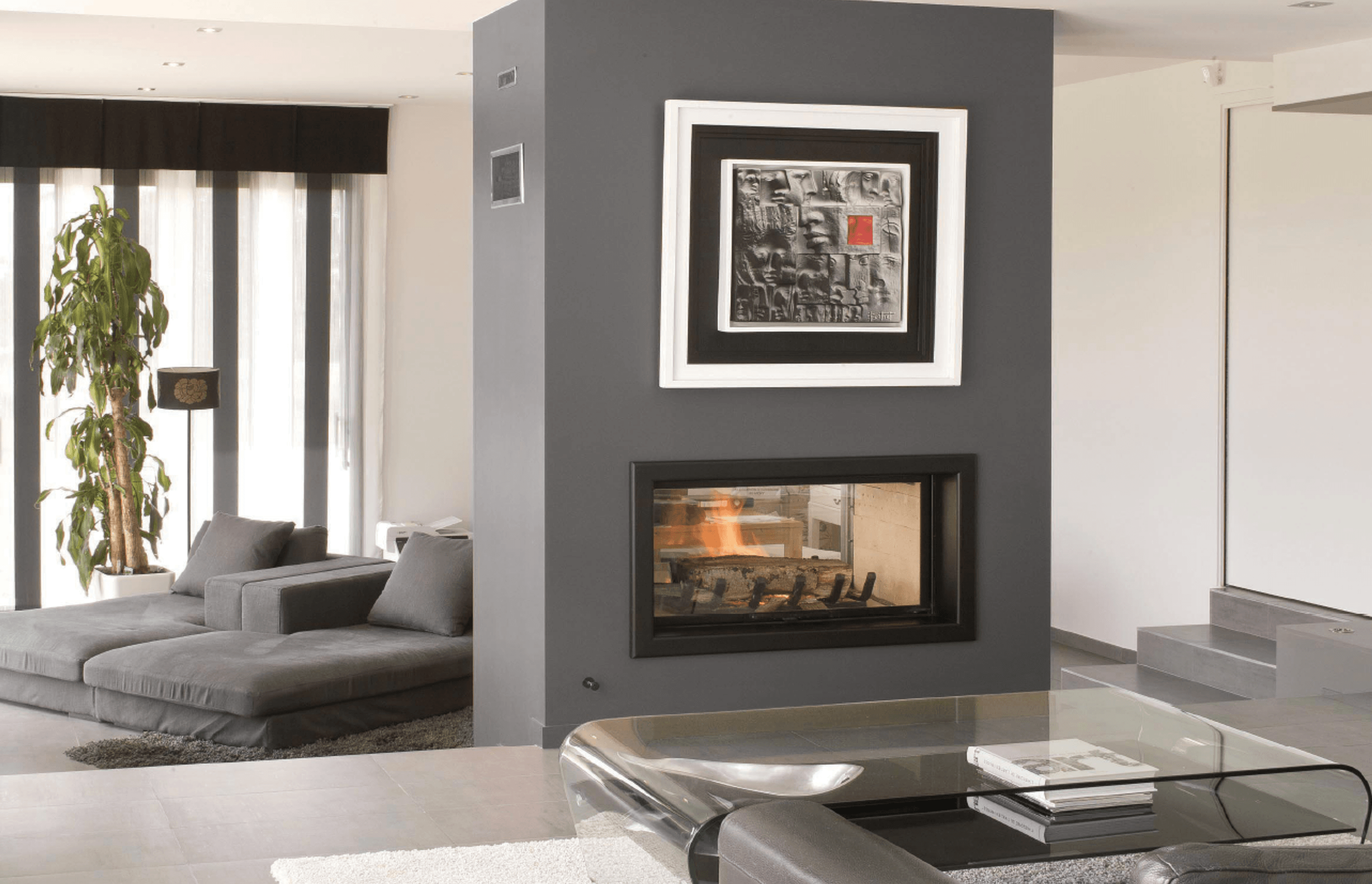 Double Sided Fireplaces: Two Is Always Better Than One