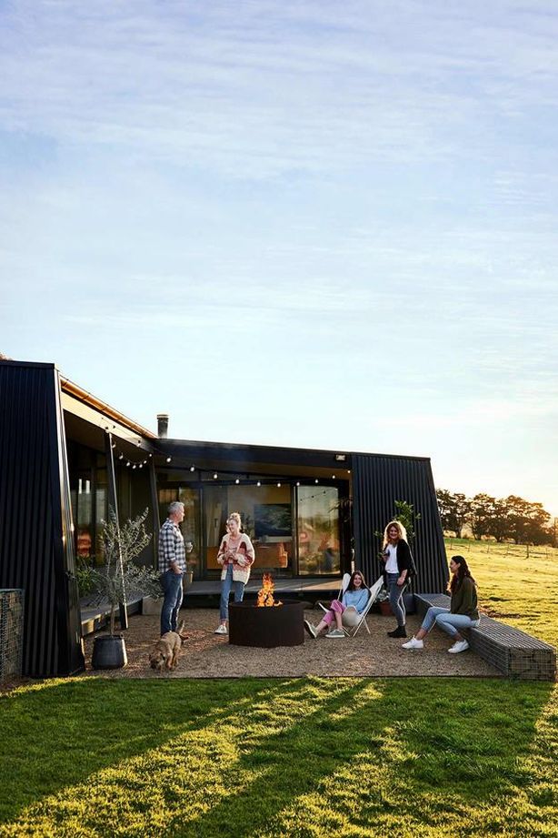 Eco-Friendly Hillside Retreat x Sculpt Fireplace Collection