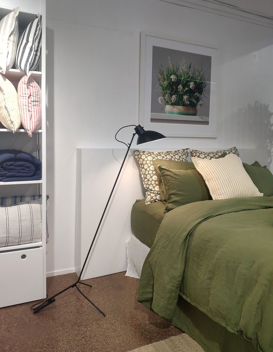 Image Features VV Cinquanta Floor Lamp from Astep