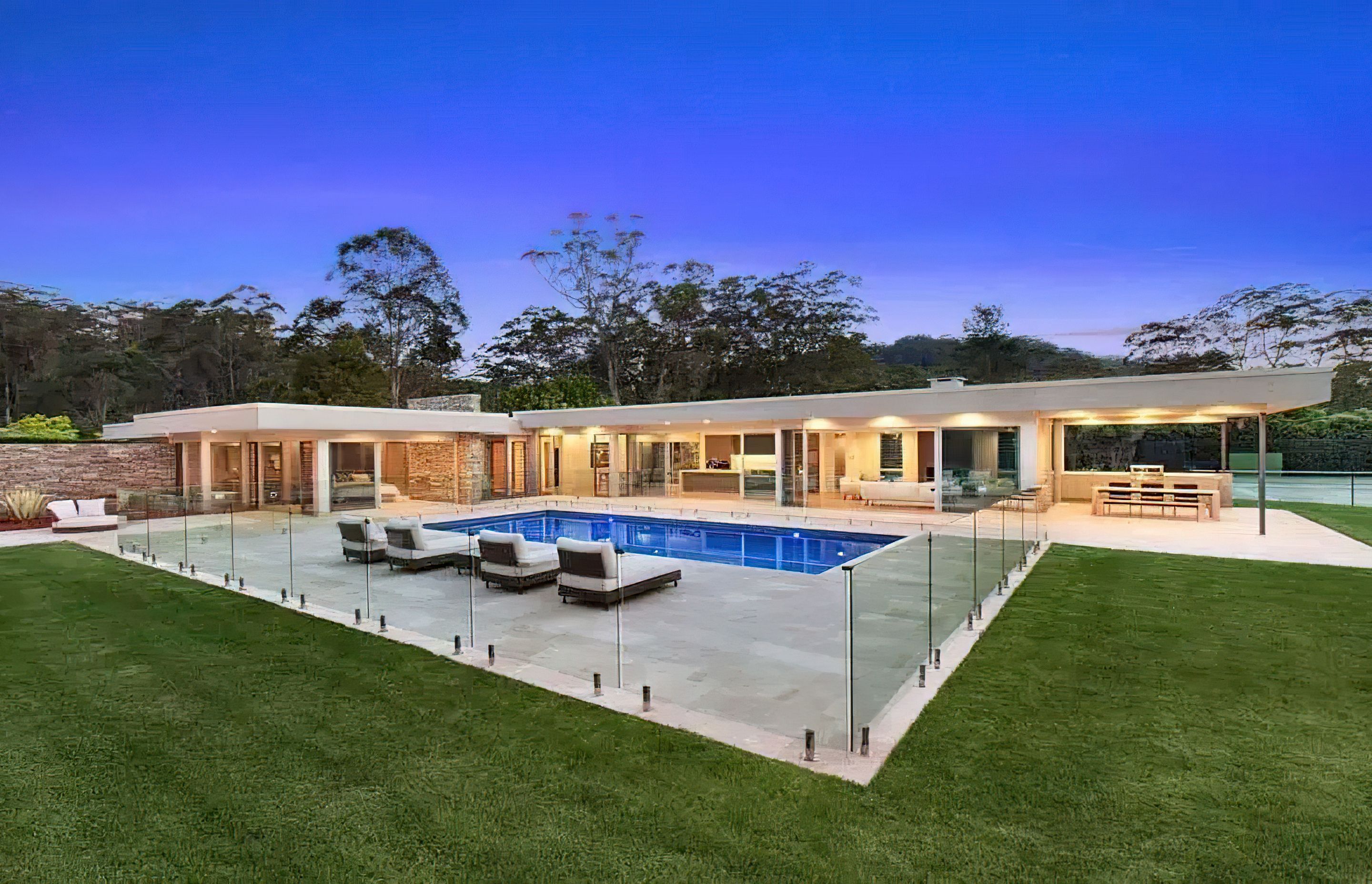 First Choice Classic Travertine Tumbled | Zias Building Design