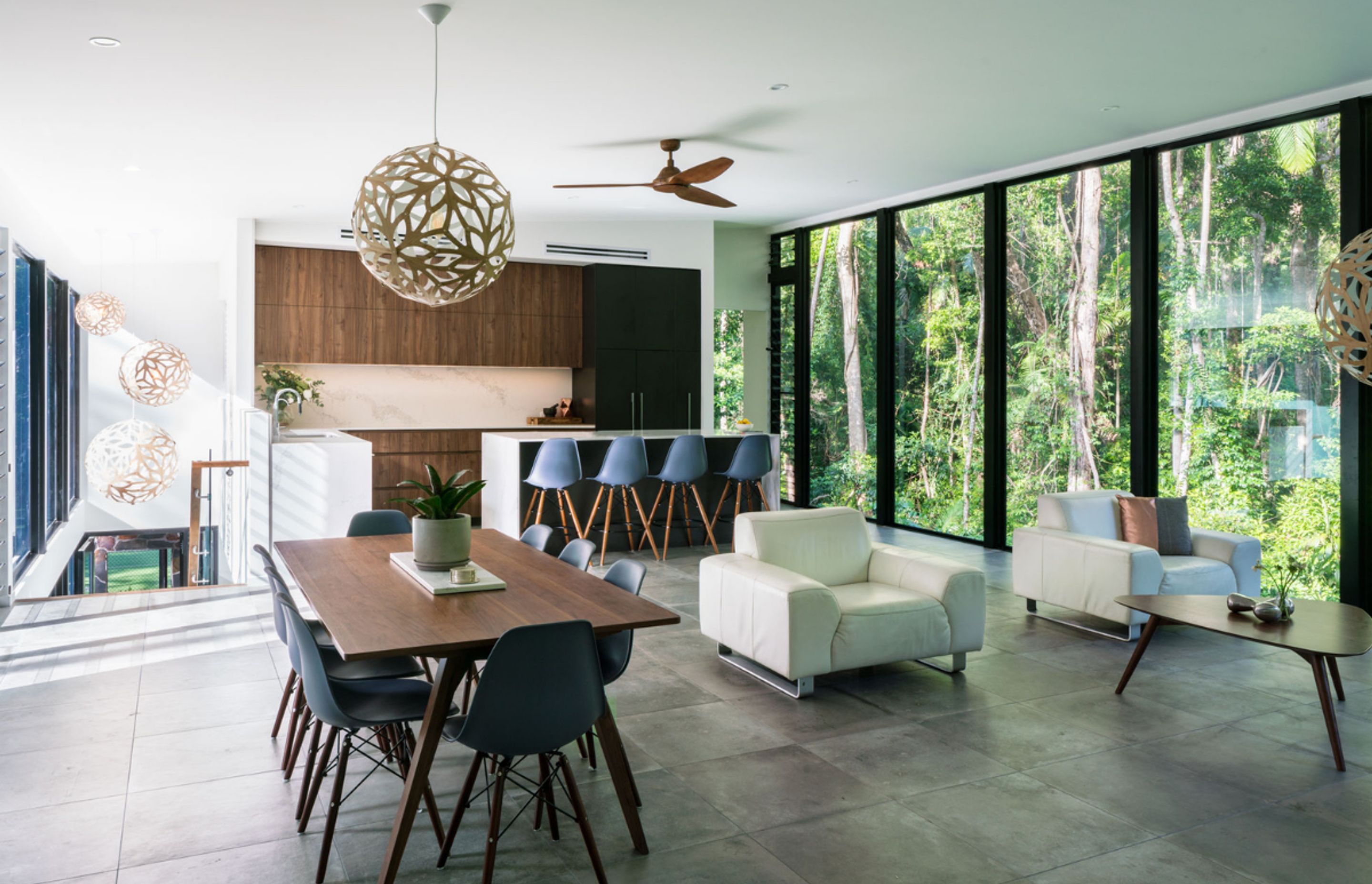 Being One with Nature. Blending the Inside and Outside in Your Home