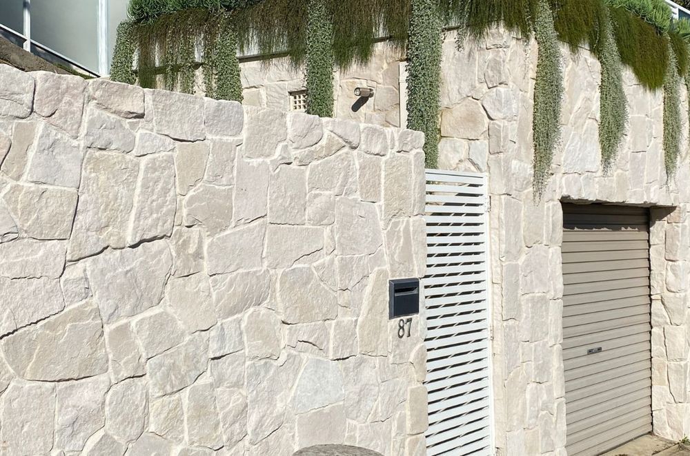 Clairvaux Stone Wall Cladding | Green Coast Landscapes