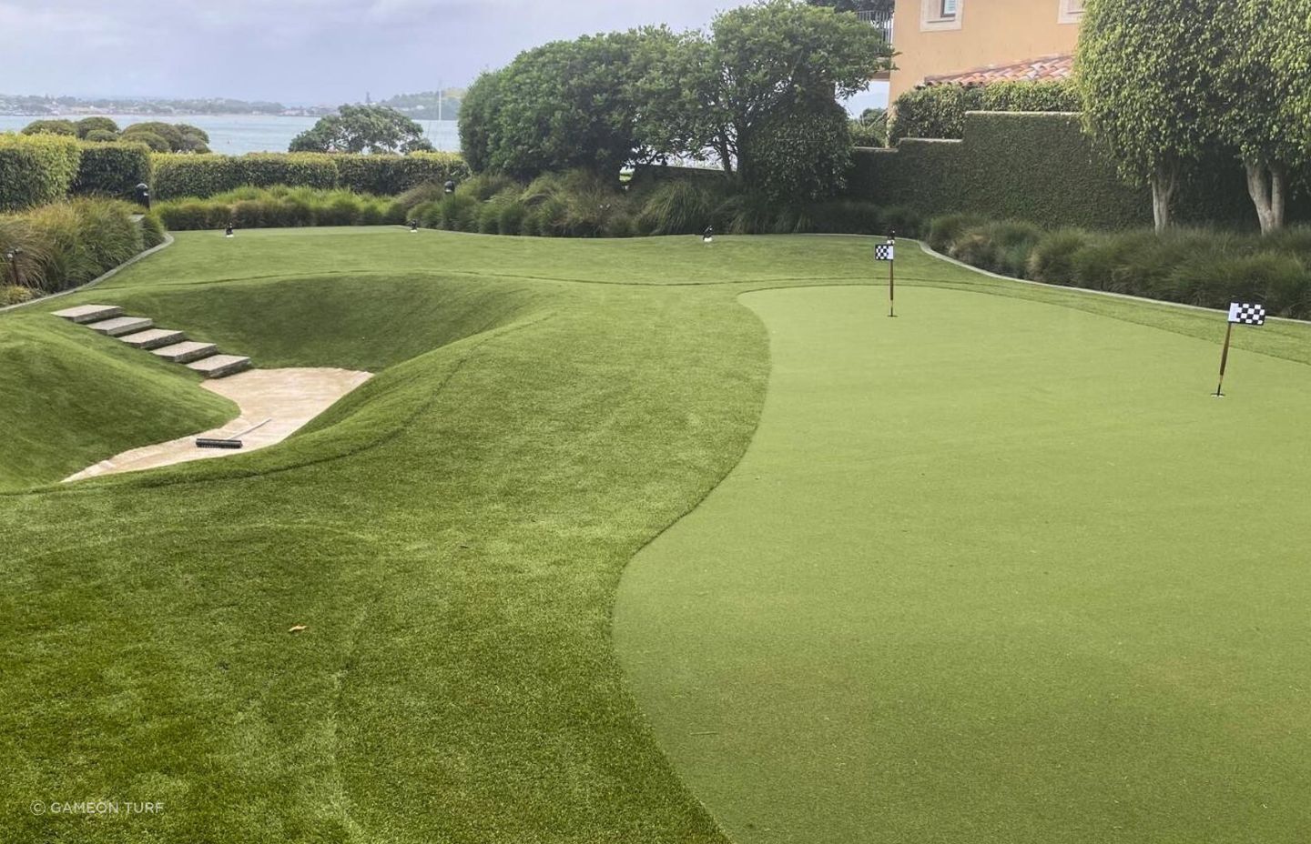 Auckland homeowner's golf surface using Precision Putt from GameOn Turf.