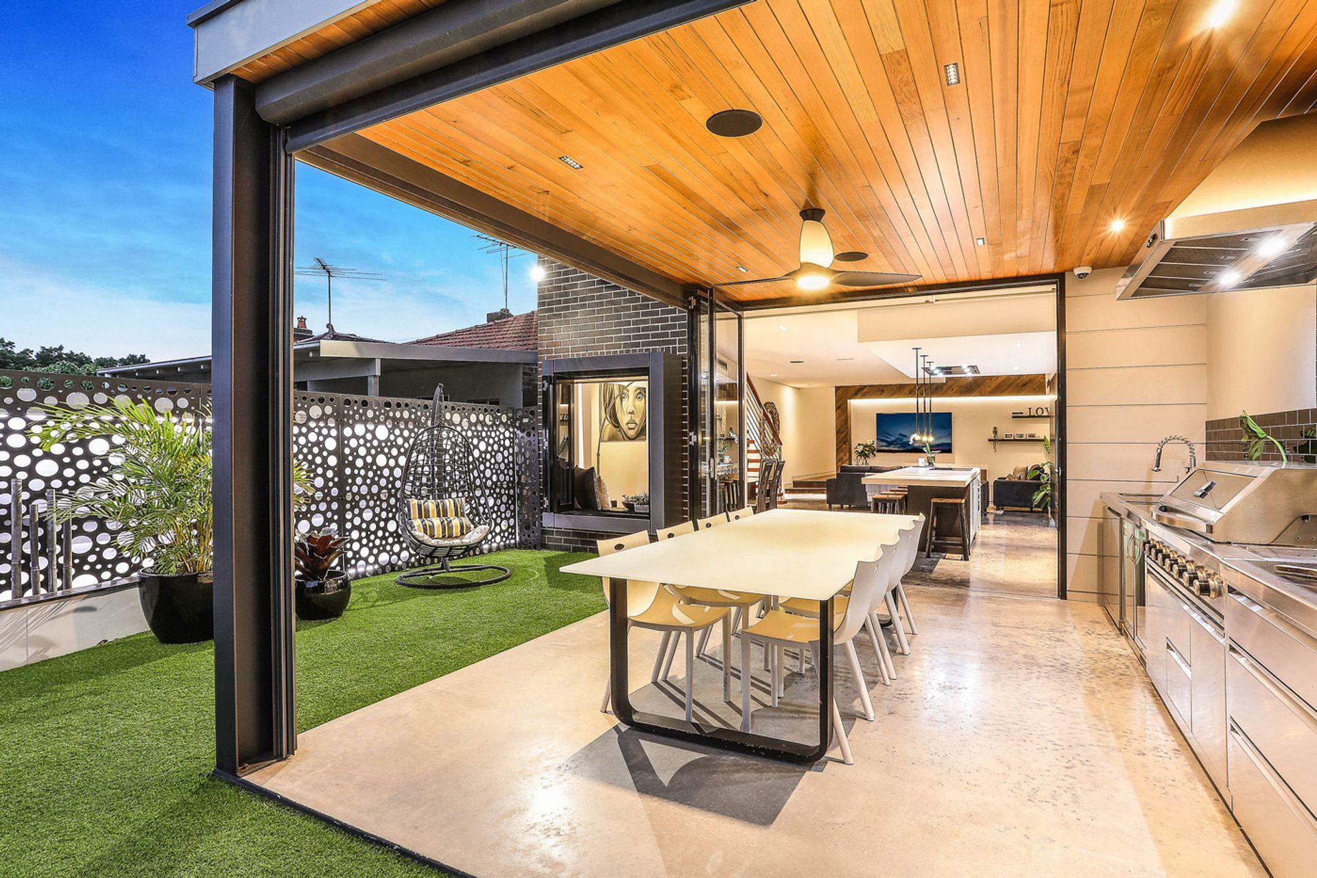 Seamless Indoor, Outdoor Living by Atarchitecture | Photography by Adrian Tarrant