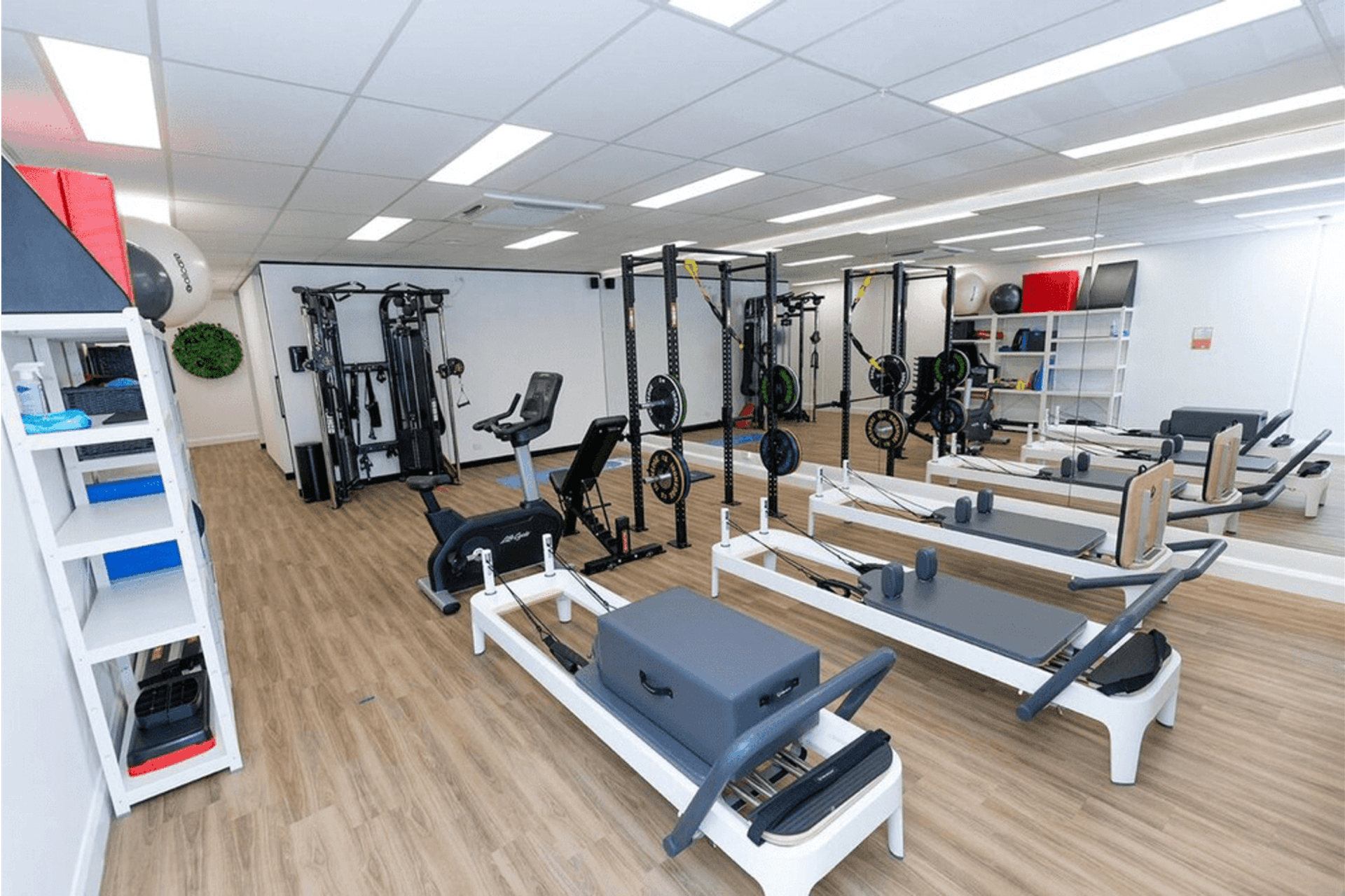 Hybrid flooring, particularly SPC flooring is a popular choice for gyms and fitness centres.