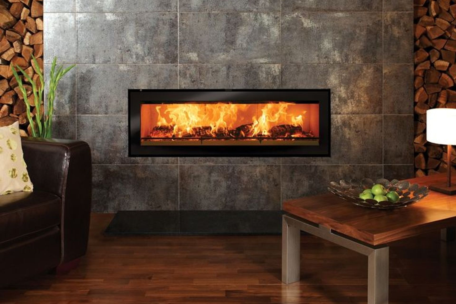 The Studio 3 provides a panoramic view of the shimmering flames and glowing logs.