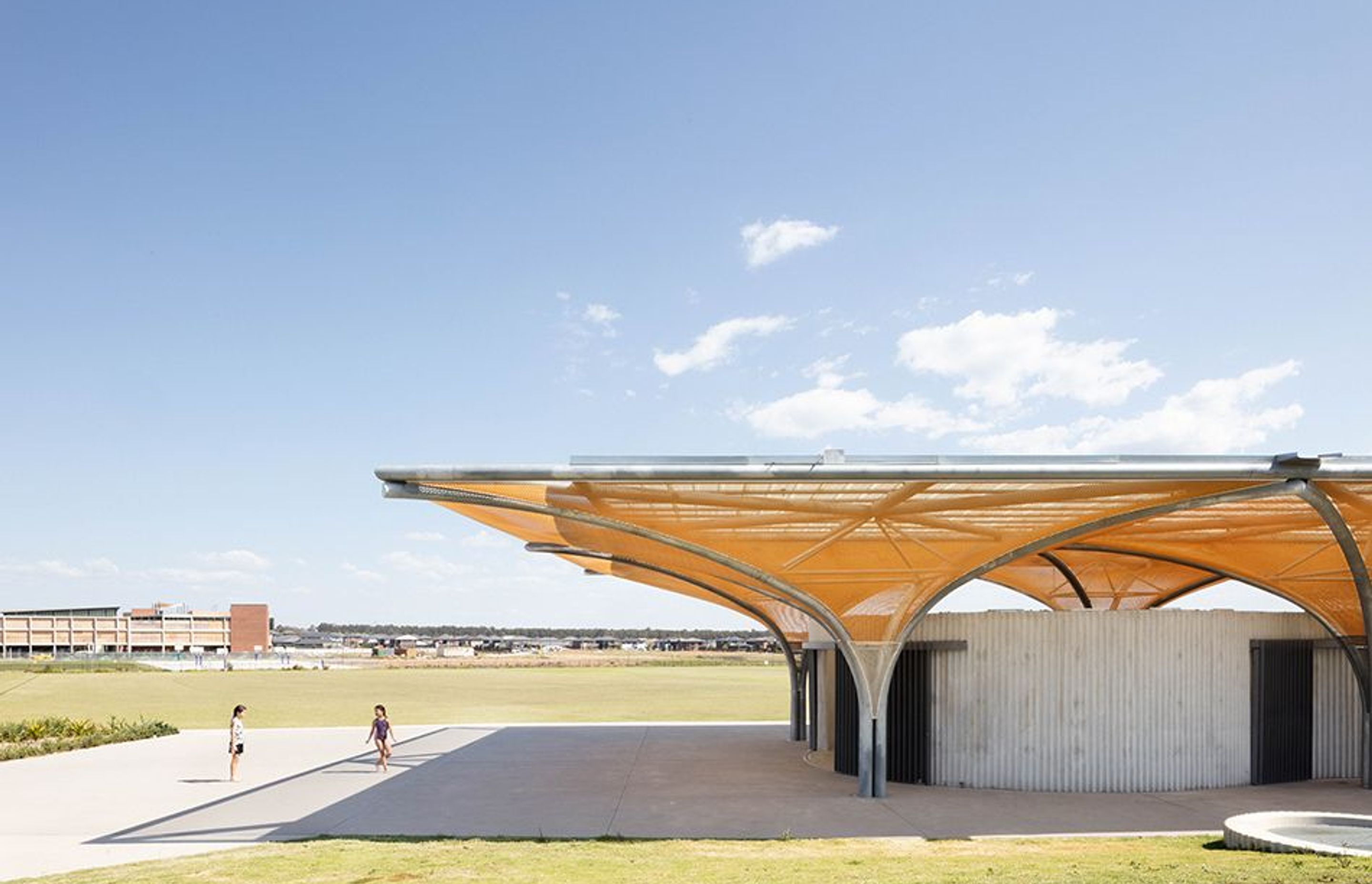 Golden Mesh Shades a Sports Pavilion in Sydney