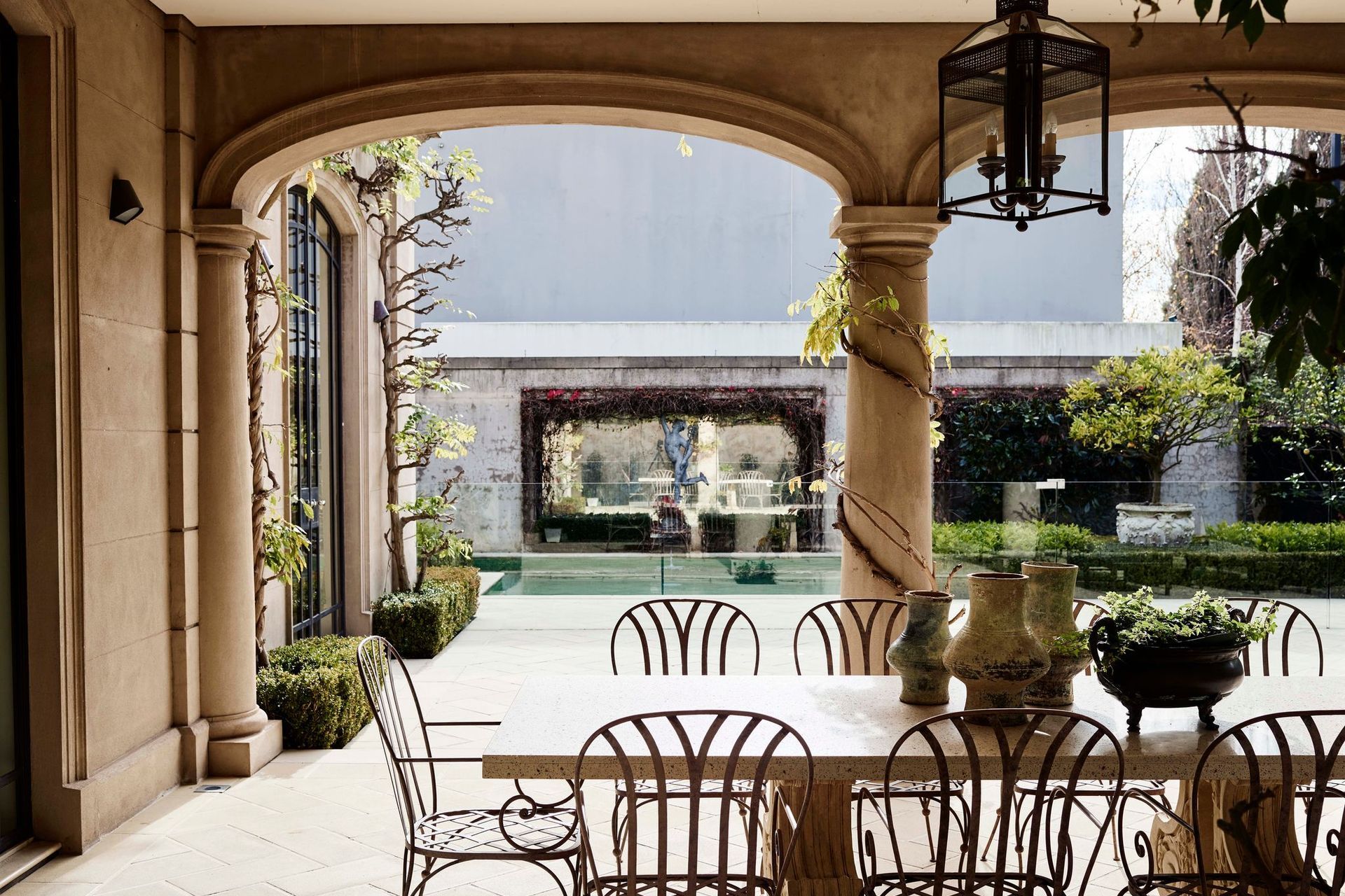 Kenley Court by Rob Mills Architecture &amp; Interiors | Photography by Mark Roper - an illustrious outdoor garden room.
