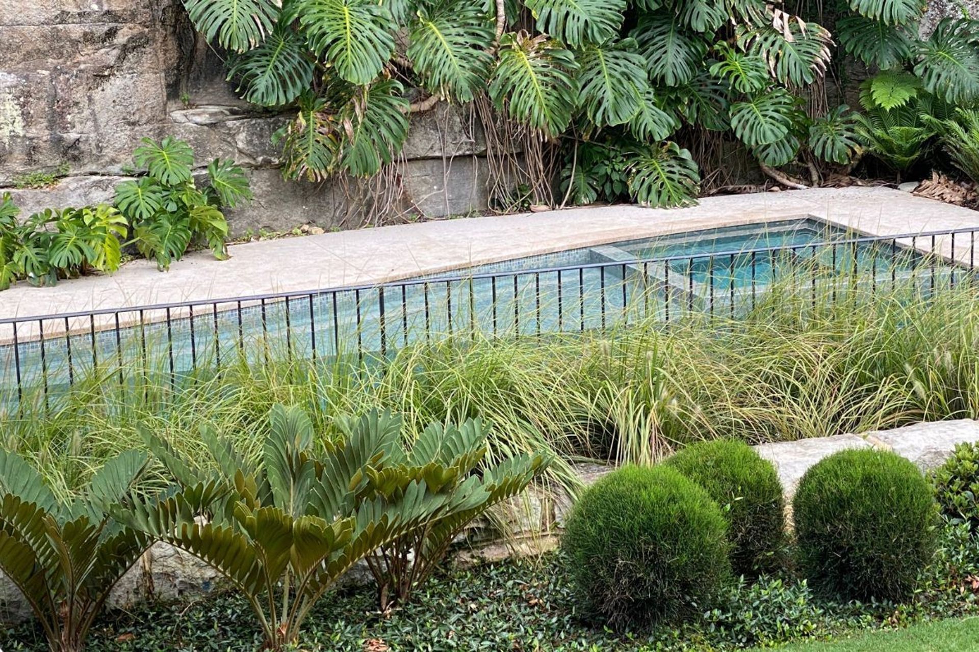 Desert Sand Granite | Poolform Constructions | Bates Landscape | Bolt Media Photography