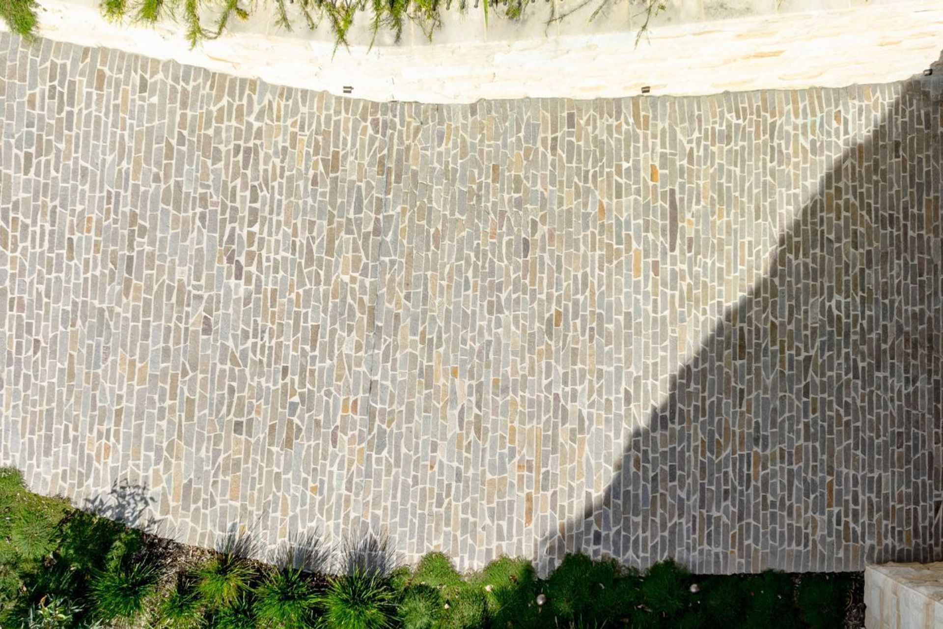 Italian Filetti | Bedrock Stone Landscapes