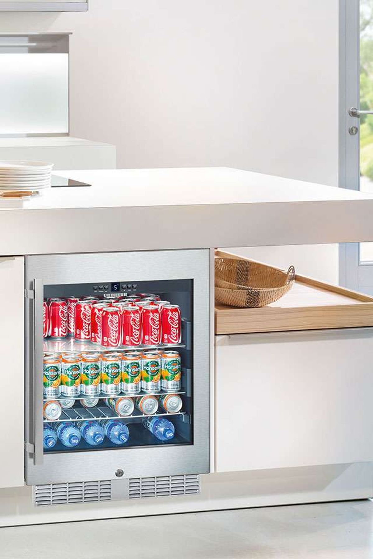 Liebherr Glass Door Beverage Centre UKes 1752
