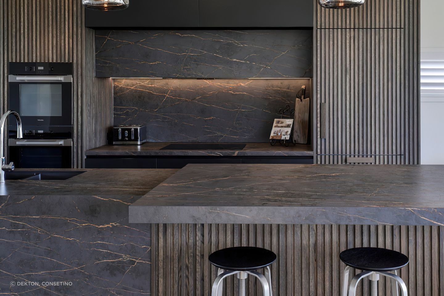 Porcelain benchtop.