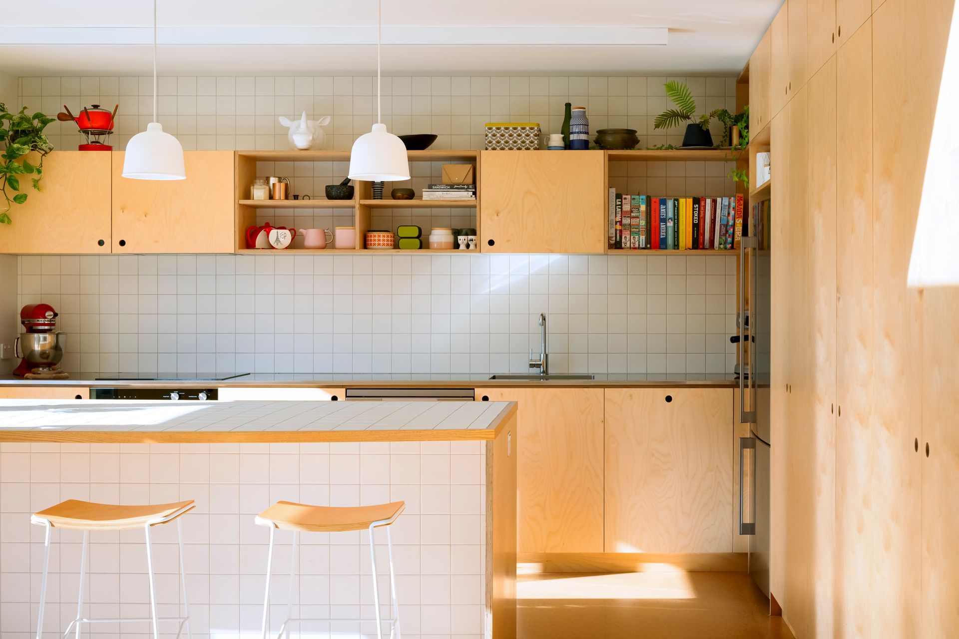 Bright, warm materials make for a comfortable, homey kitchen.