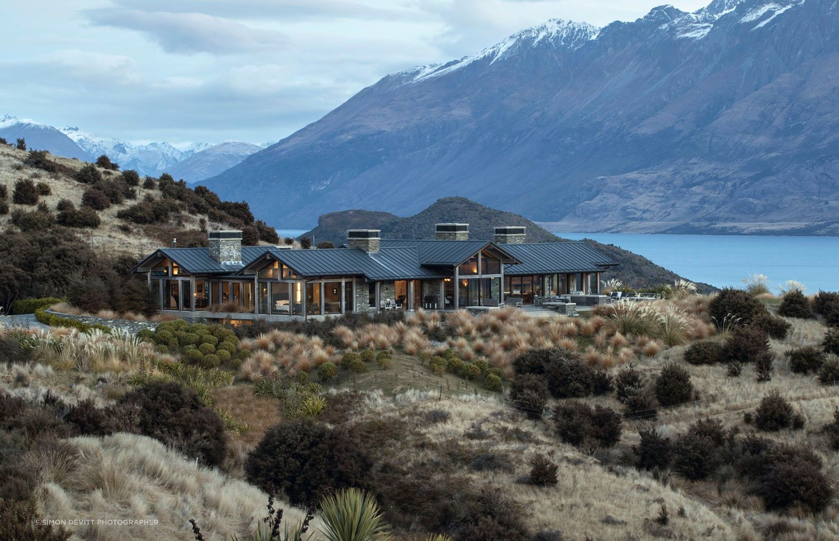 Wyuna House, Wyuna Reserve, South Island, New Zealand, designed by Mason and Wales Architects.