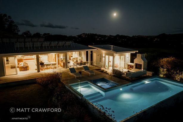 AMArchitectsWaihekeMCrawford-2396-HDR-Enhanced-NR-v2.jpg