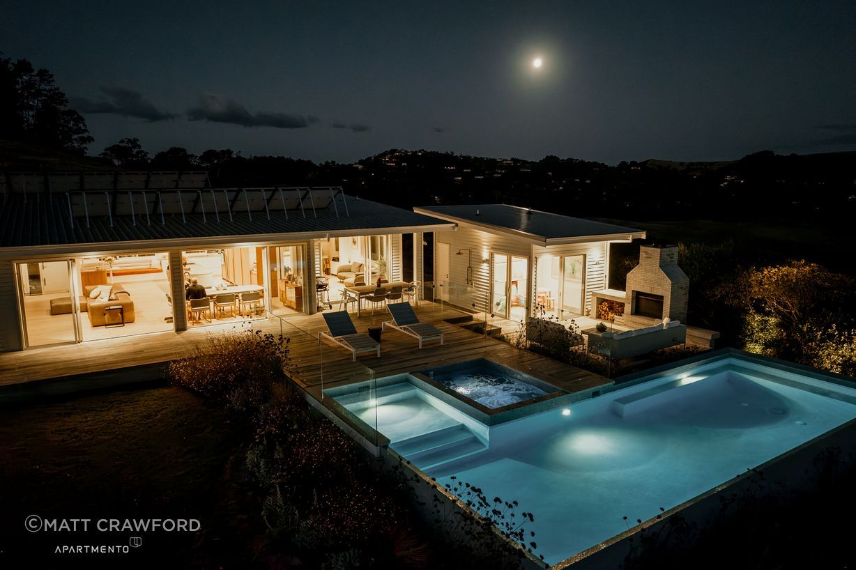 AMArchitectsWaihekeMCrawford-2396-HDR-Enhanced-NR-v2.jpg