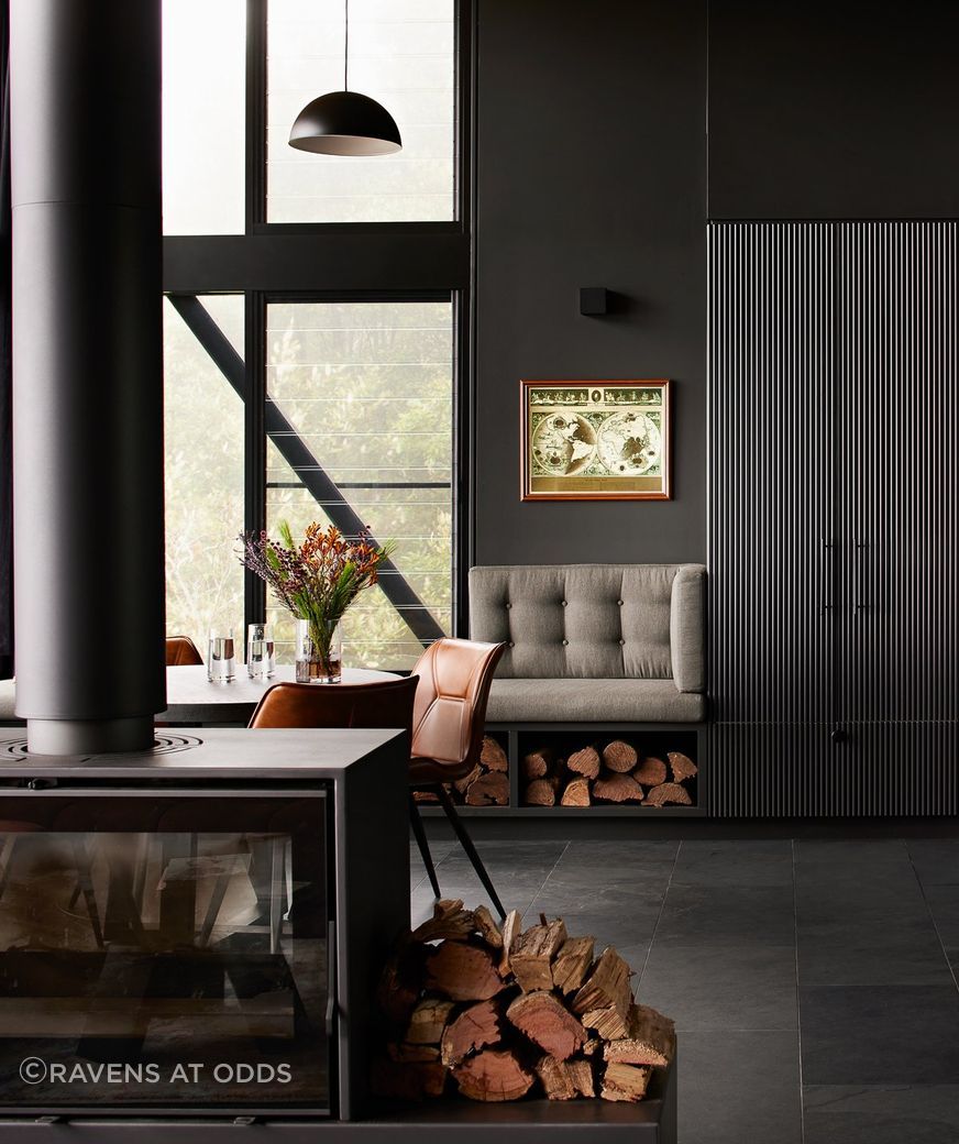 AX-i1000-Cloudview-by-Springbrook-QLD-Fireplace-2.jpeg