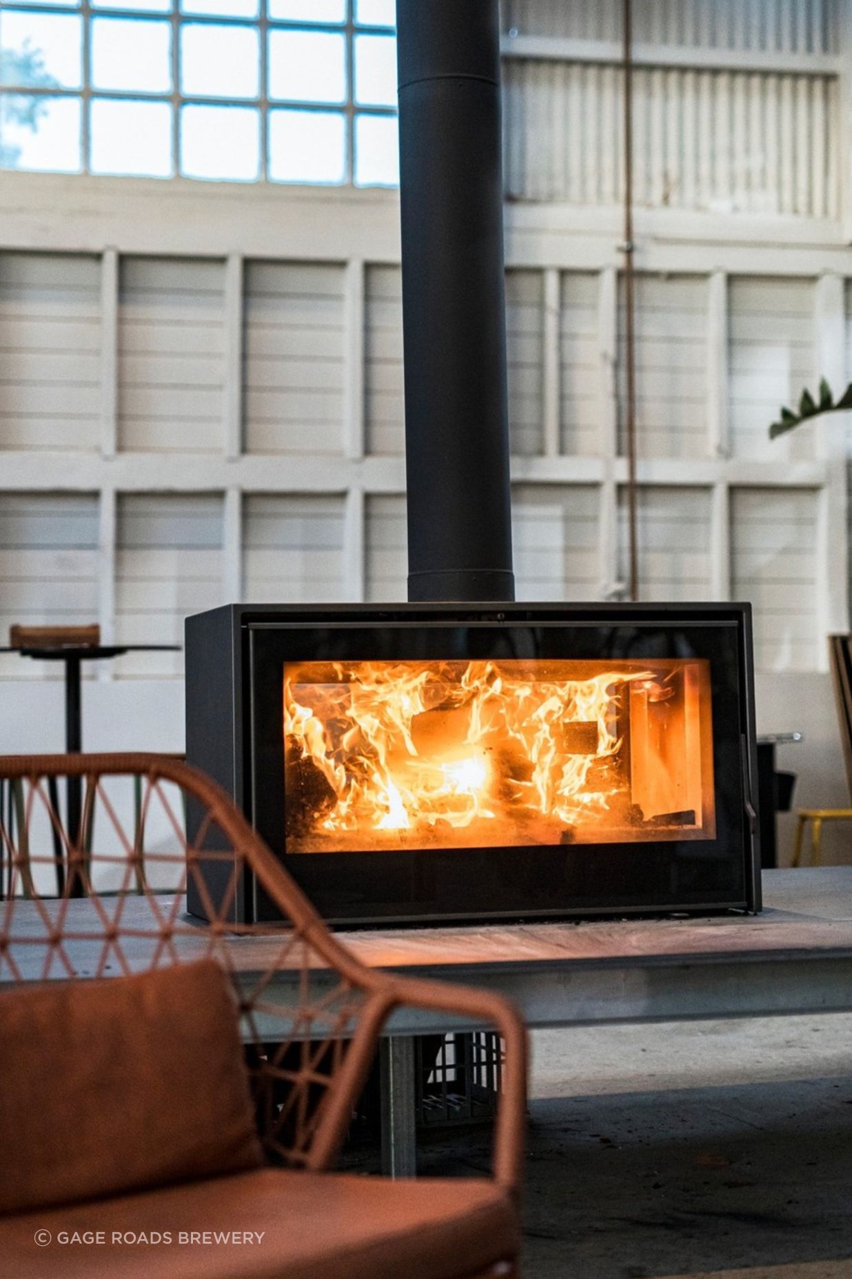 AX-i1000-FS-DS-Gage-Roads-Brewery-Fremantle-WA-Fireplace-5.png