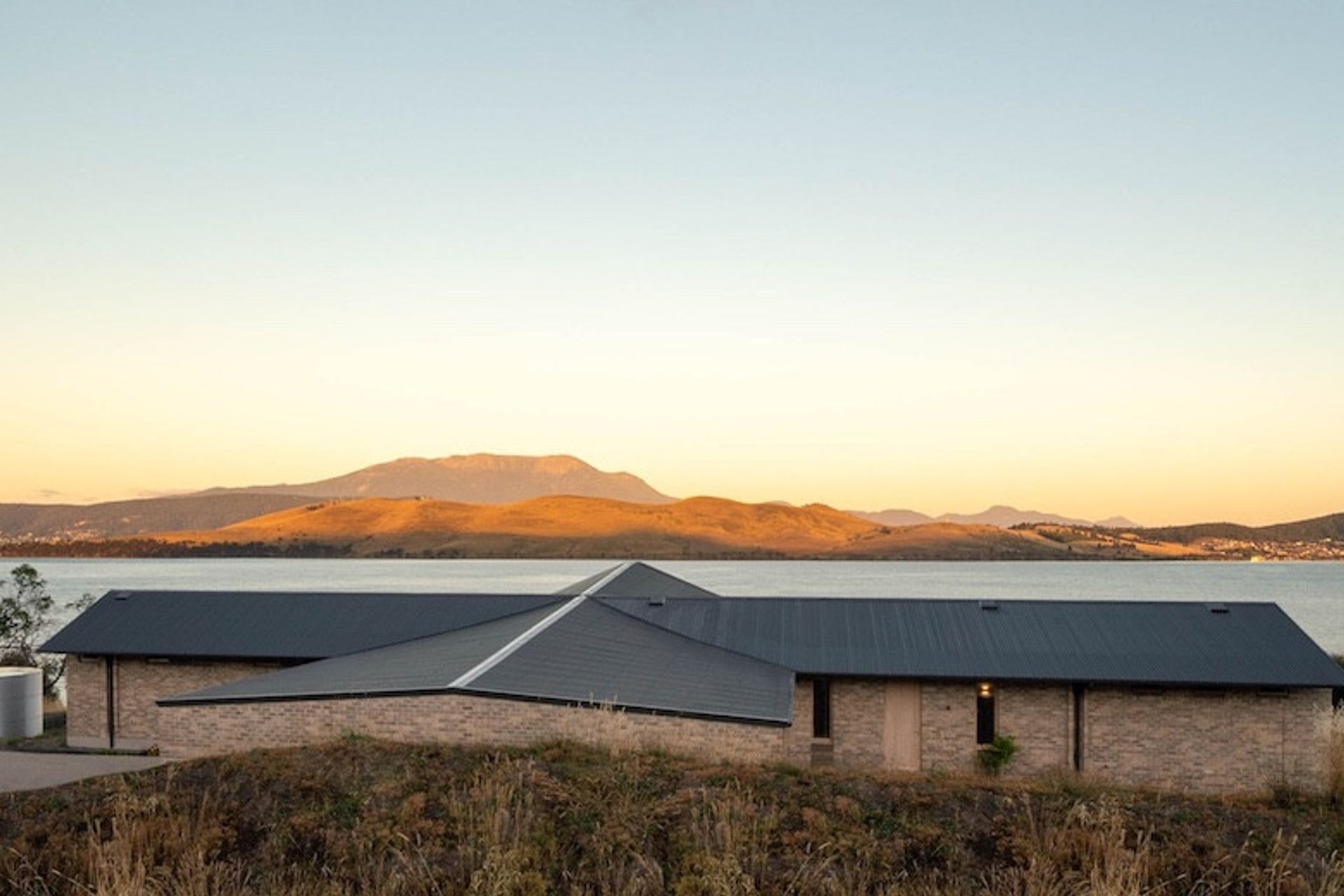 Family affair: a sustainable rural home connected to nature