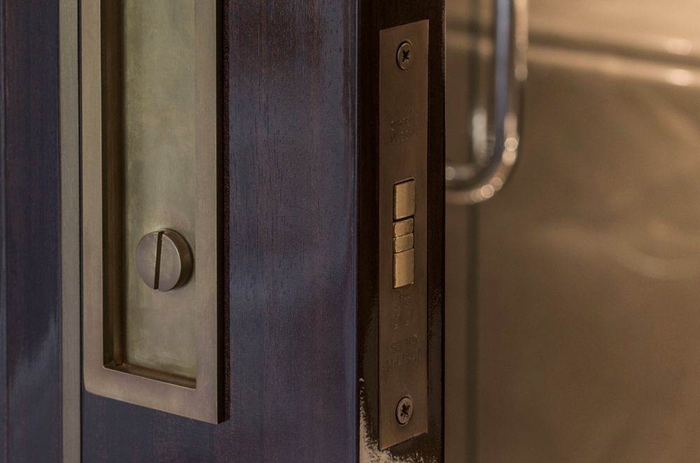 As well has the range of door knobs and levers, Joseph Giles offers a collection of hinged and sliding door latches and locks, which of course come in the same finish as the knobs and levers.