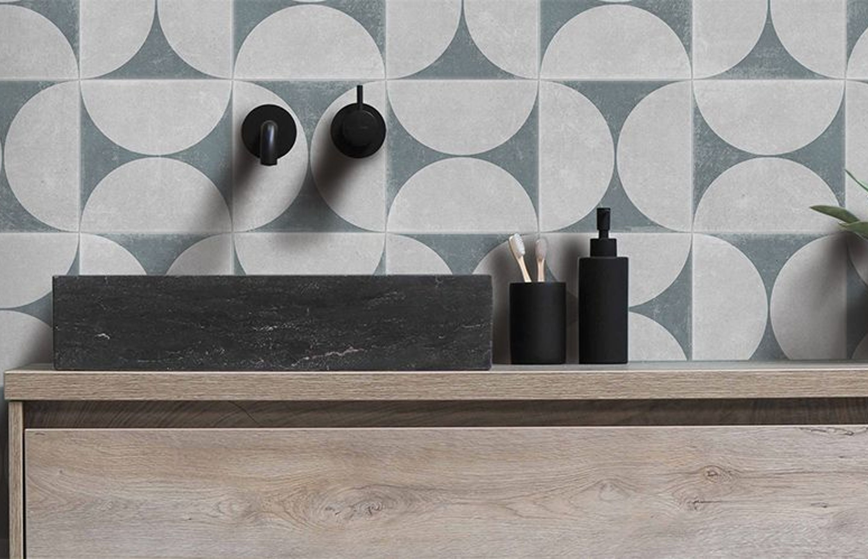 Ultimate Tiles - Artisan Poco