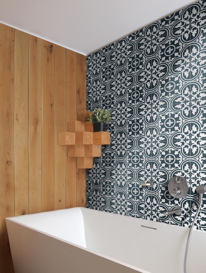 Small Bathroom Tile
