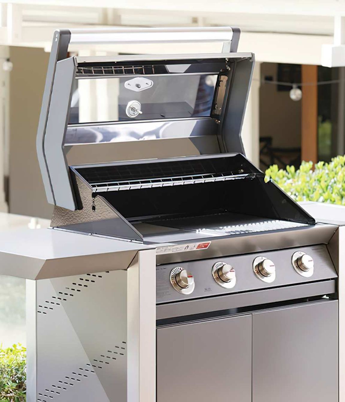 BeefEater 1600 Series Dark BBQ & Trolley with Side Burner (BMG1641DA)