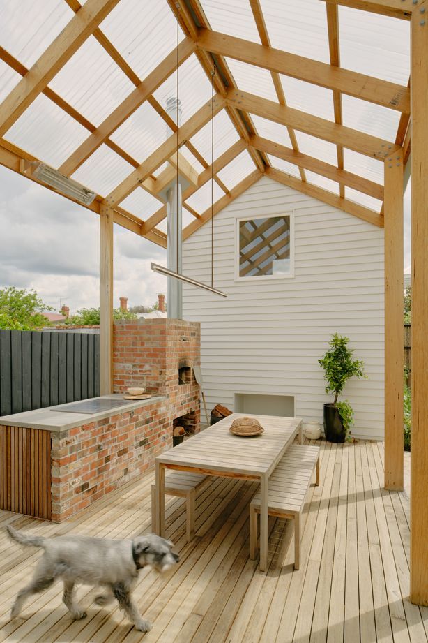 Fireside House by Breathe | Photography by Tom Ross