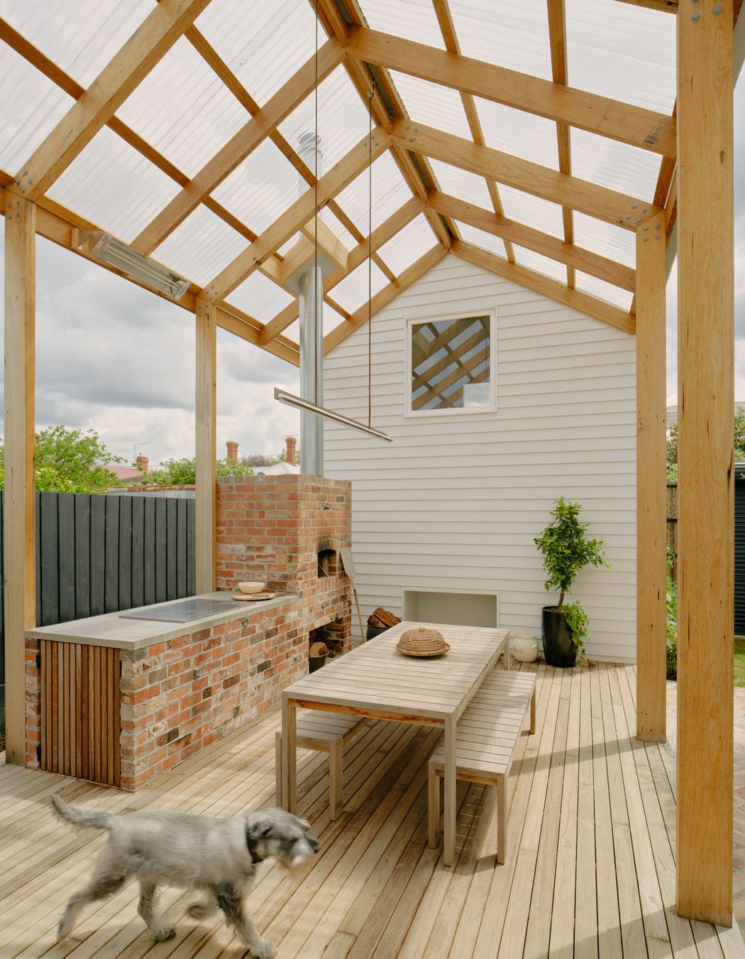 Fireside House by Breathe | Photography by Tom Ross