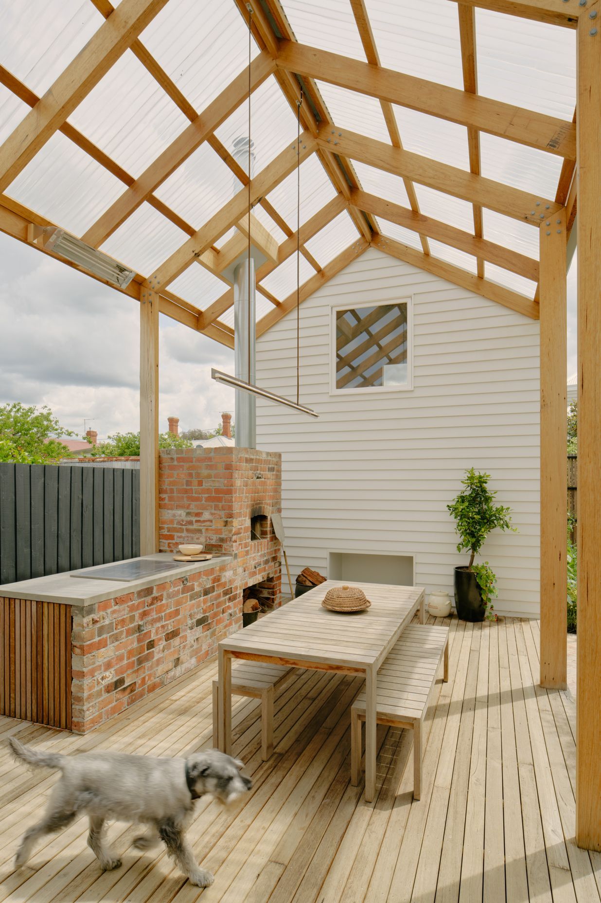 Fireside House by Breathe | Photography by Tom Ross
