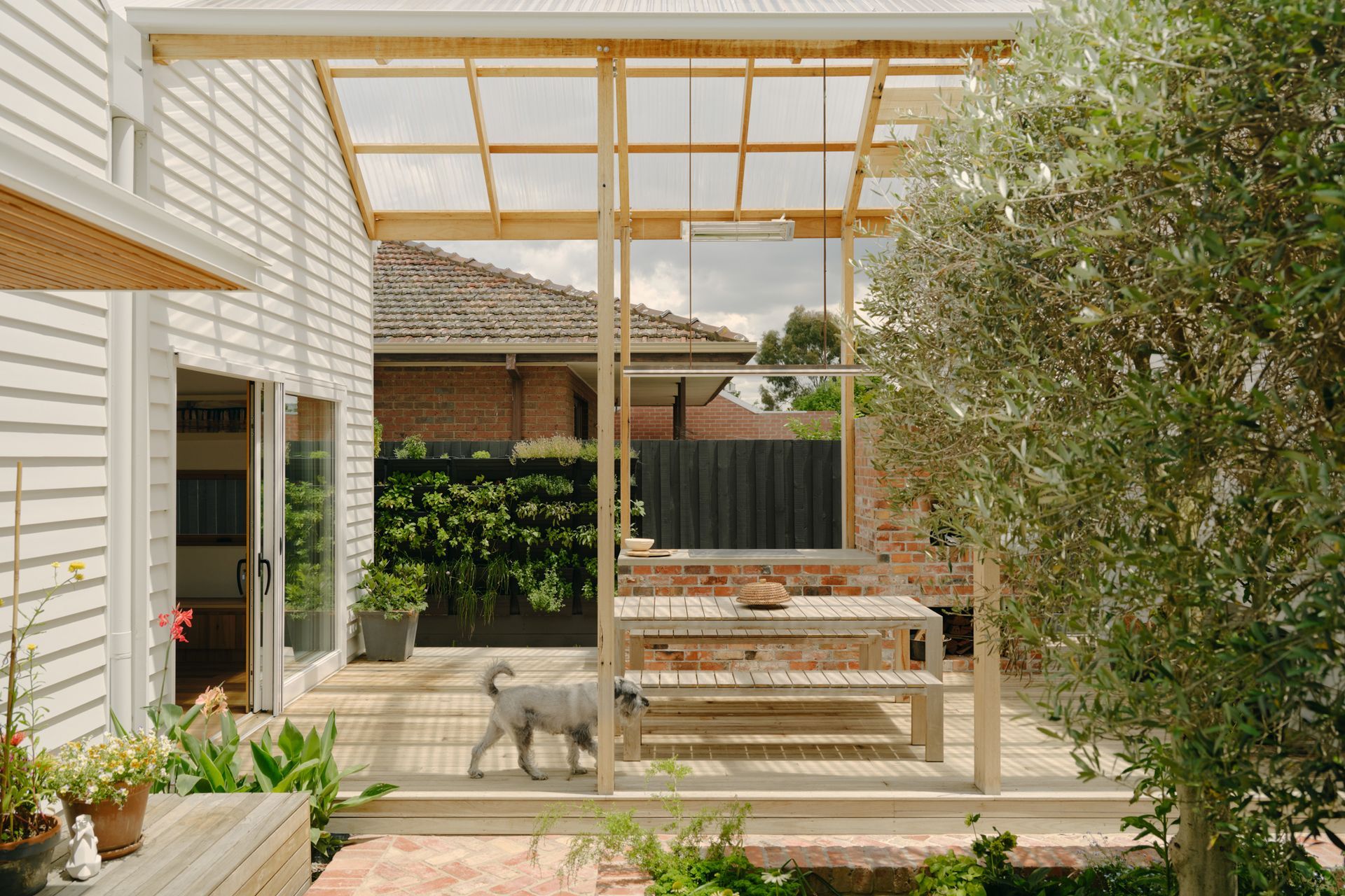 Fireside House by Breathe | Photography by Tom Ross