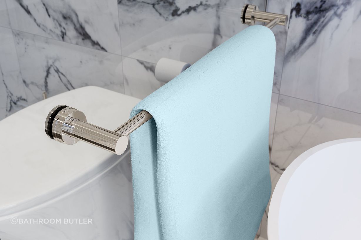 Bathroom Butler 4600 Series Polished 650mm Single Towel rail with Glass Mountings