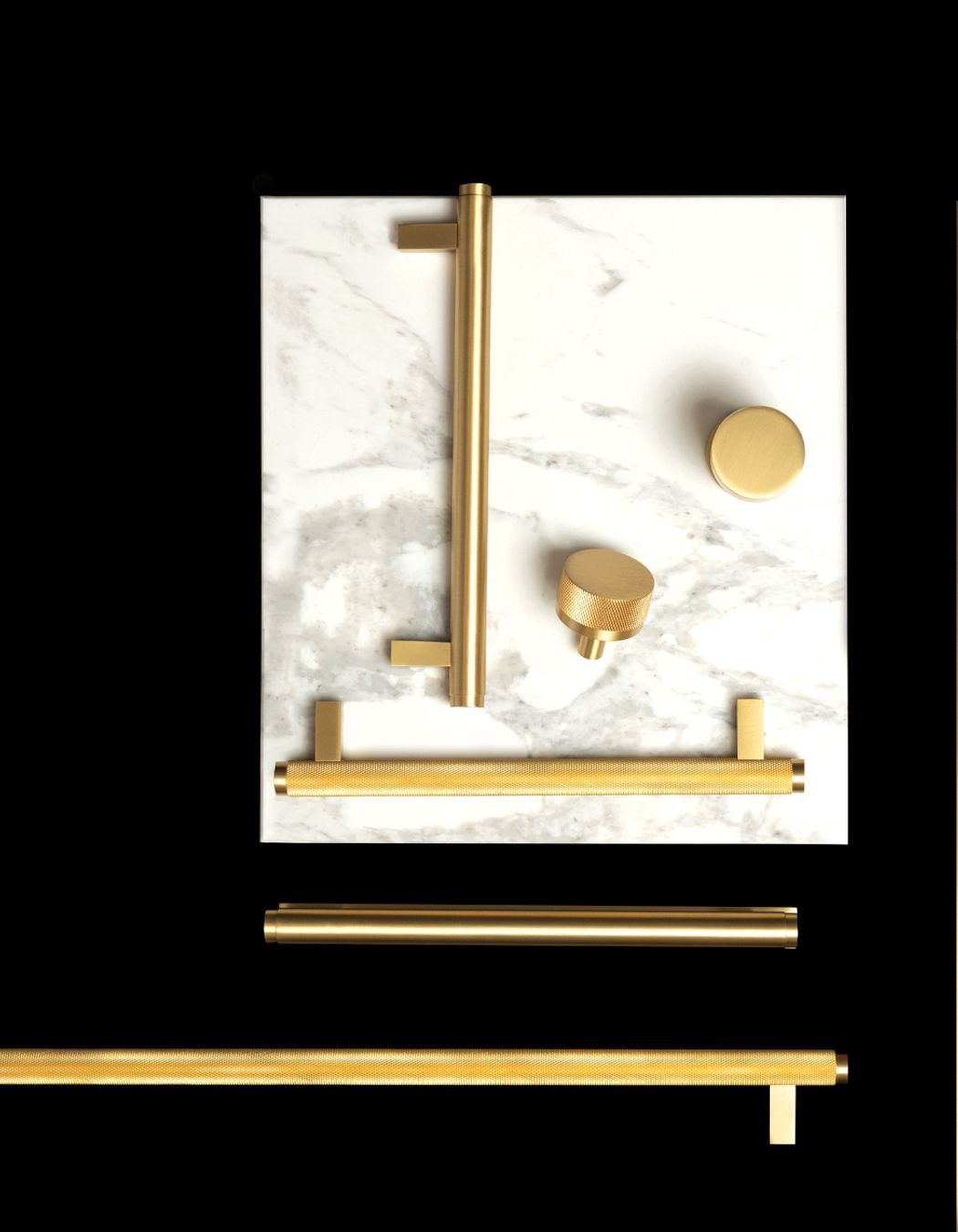 Momo Handles' Appliance Pulls are extra thick in diameter (20mm) and use a larger M6 screw and thread to ensure it is safely secured to your integrated appliance.