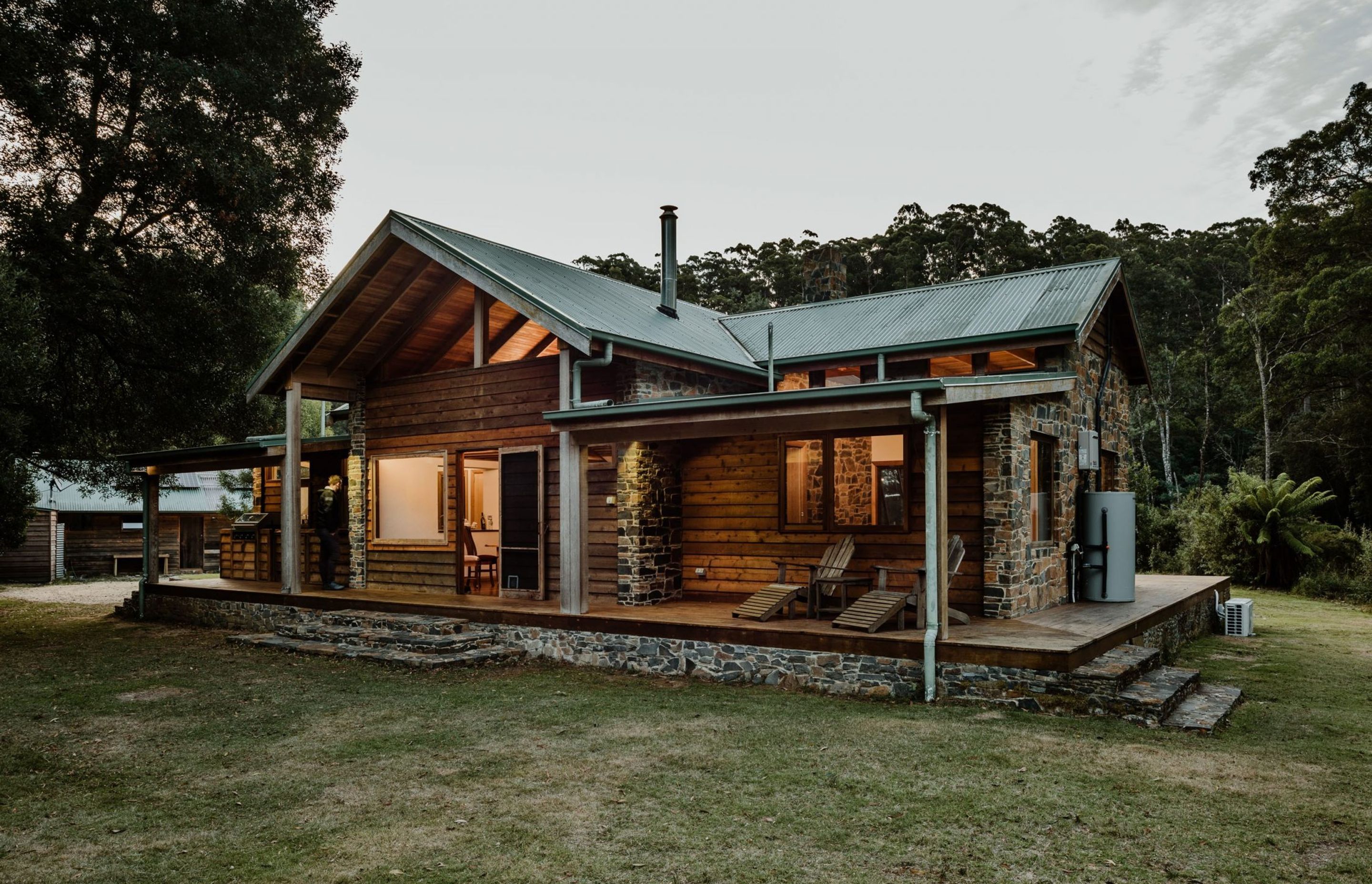 Blackwood Rest by Bijl Architecture | Photography by Adam Gibson