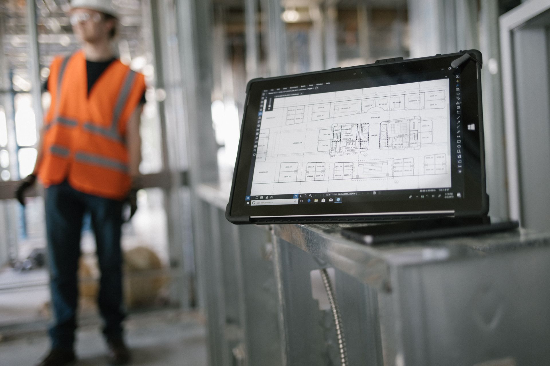 Simplify tasks from kickoff to handoff.