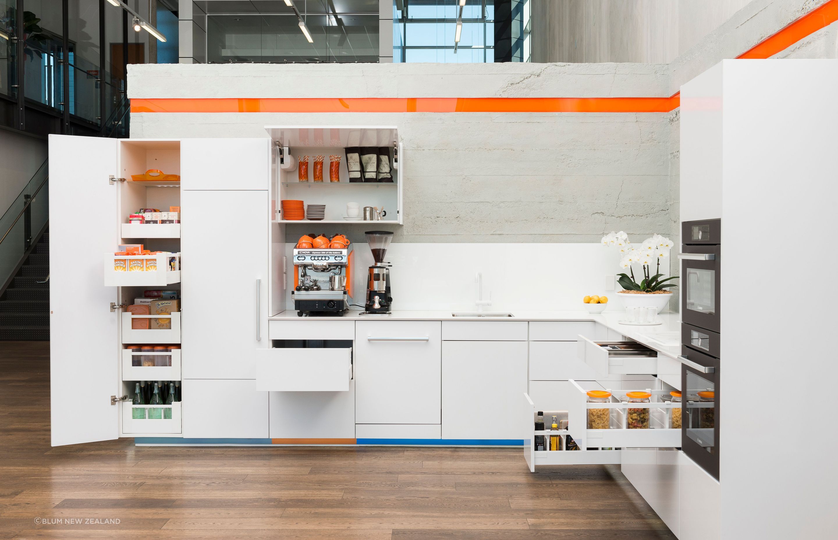Visit Blum’s showrooms without leaving your room