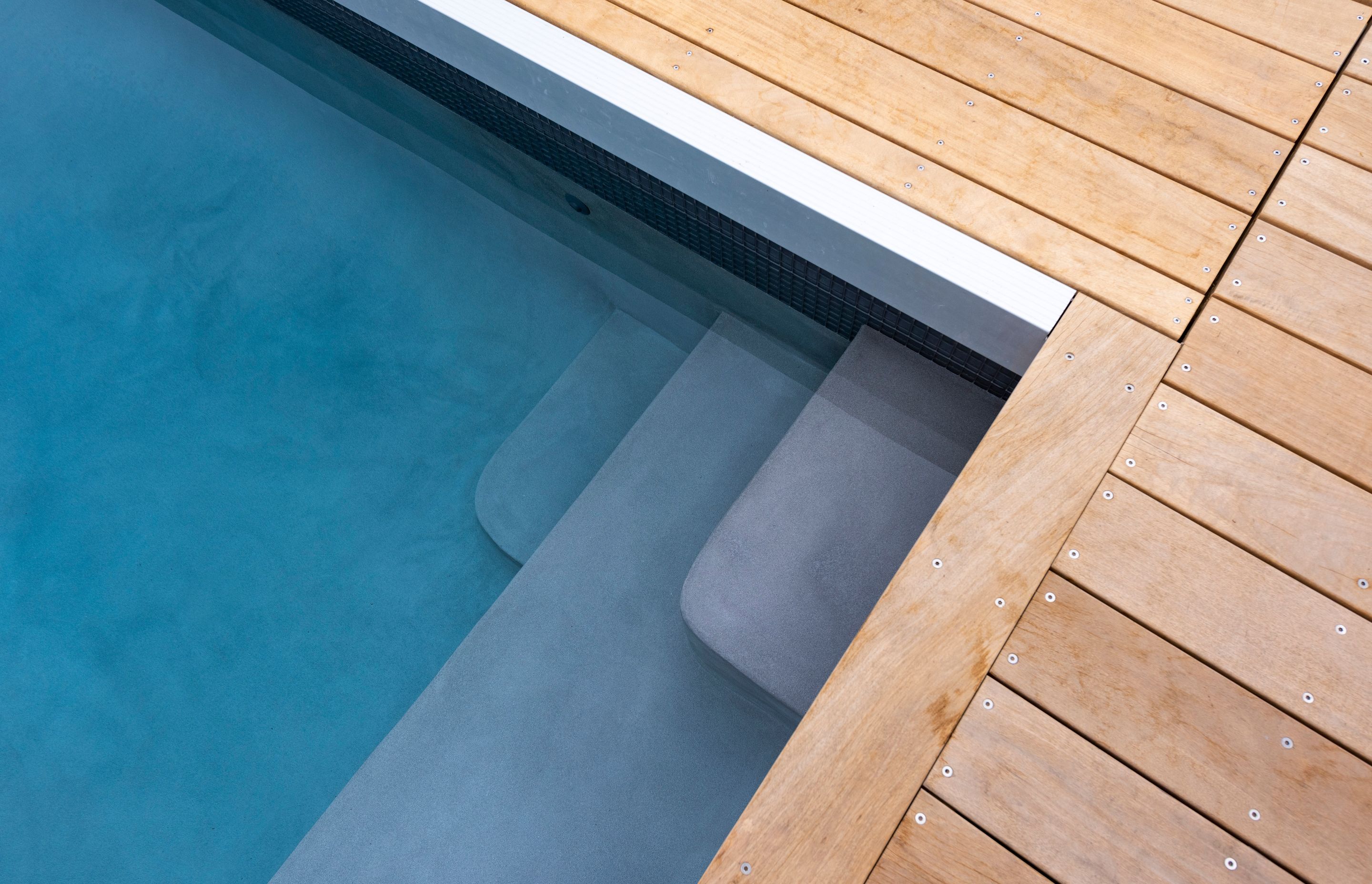 What to expect from your custom concrete pool