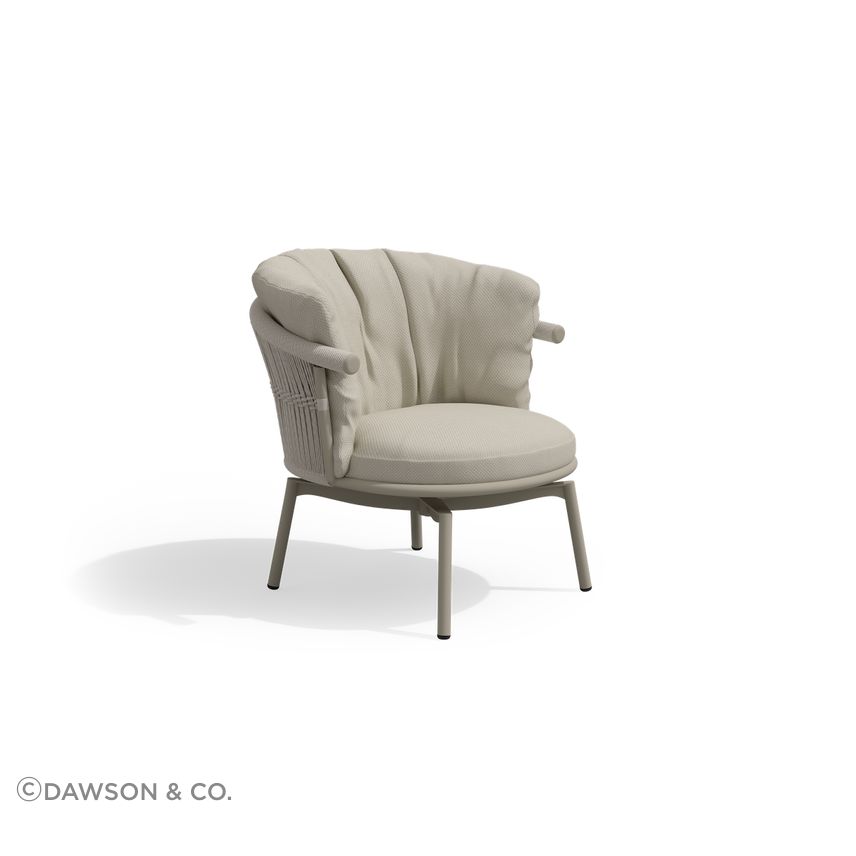 CESTALOUNGECHAIRcushionsoloshadow07712-10-10.png