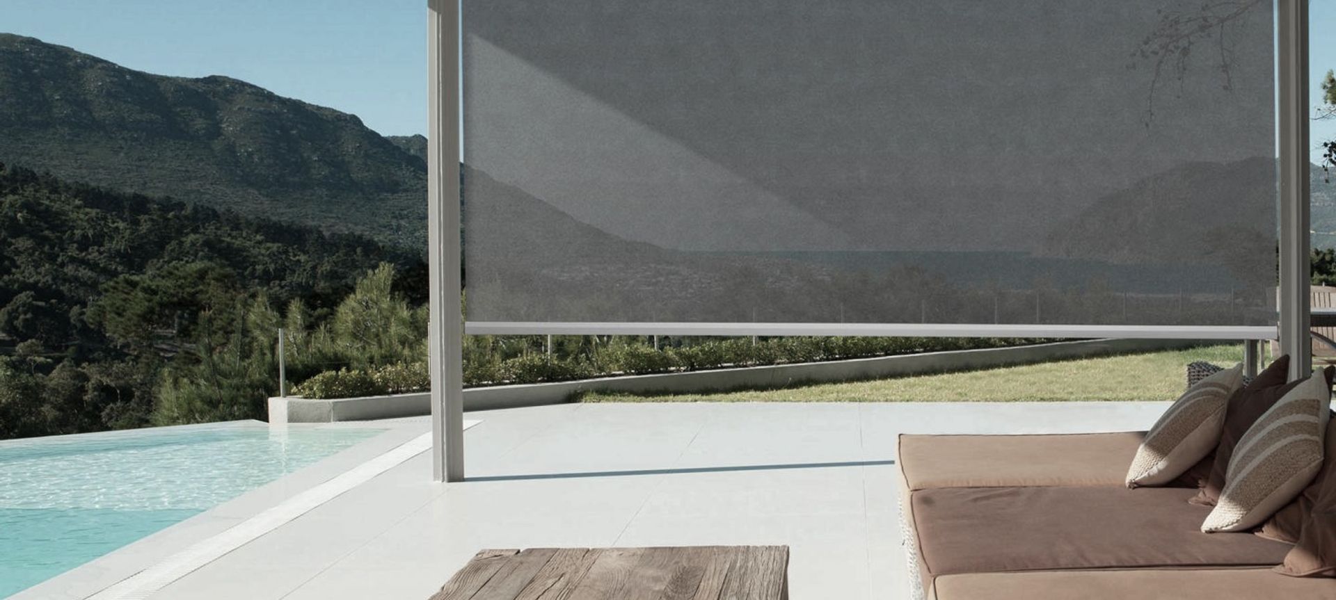 Omni Screen from Shade Elements.