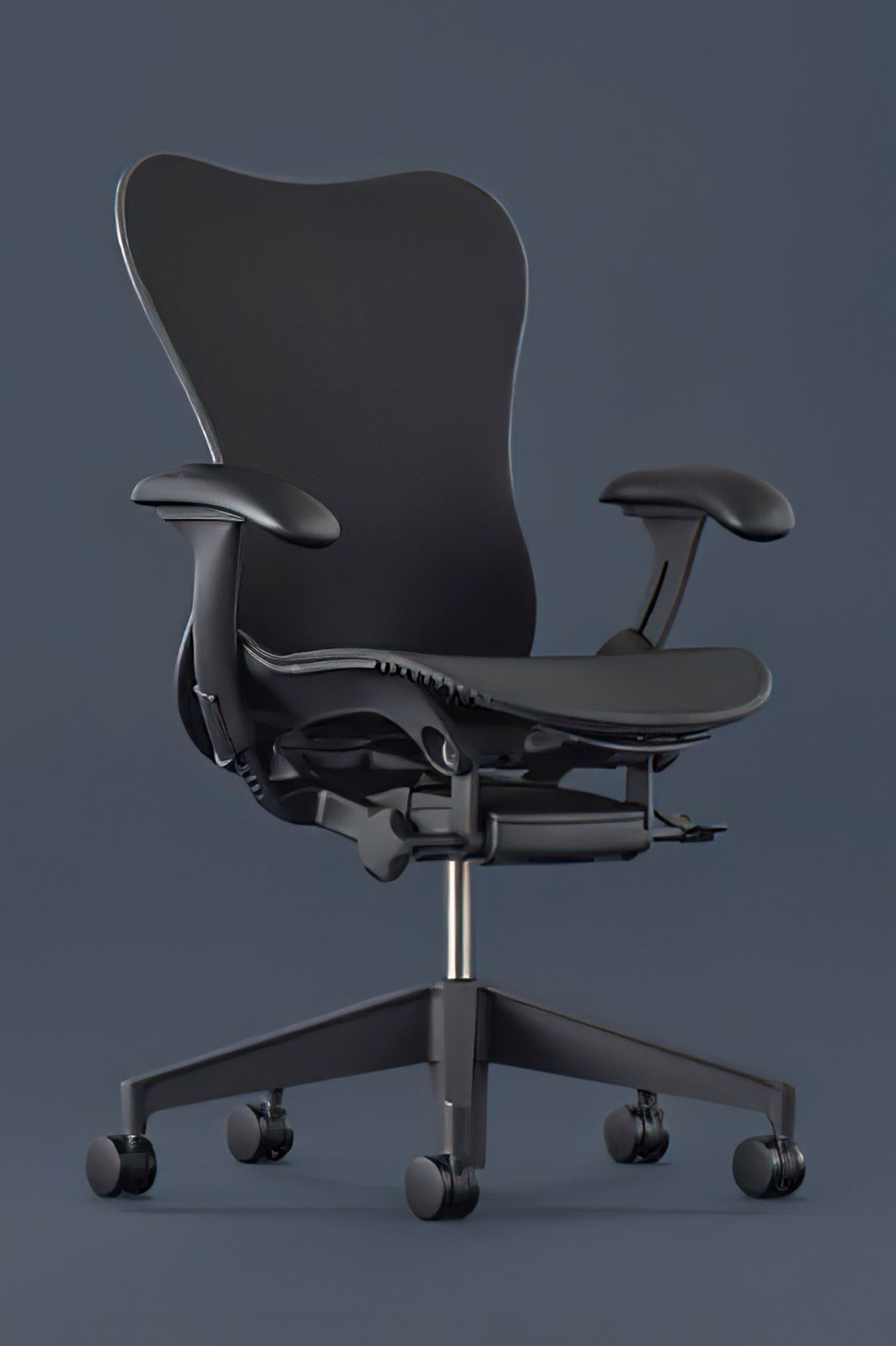 MIRRA 2 For Maximum Movement When life calls for jumping from task to task, project to project, Mirra 2 is designed to be agile enough to move between your focus at hand.