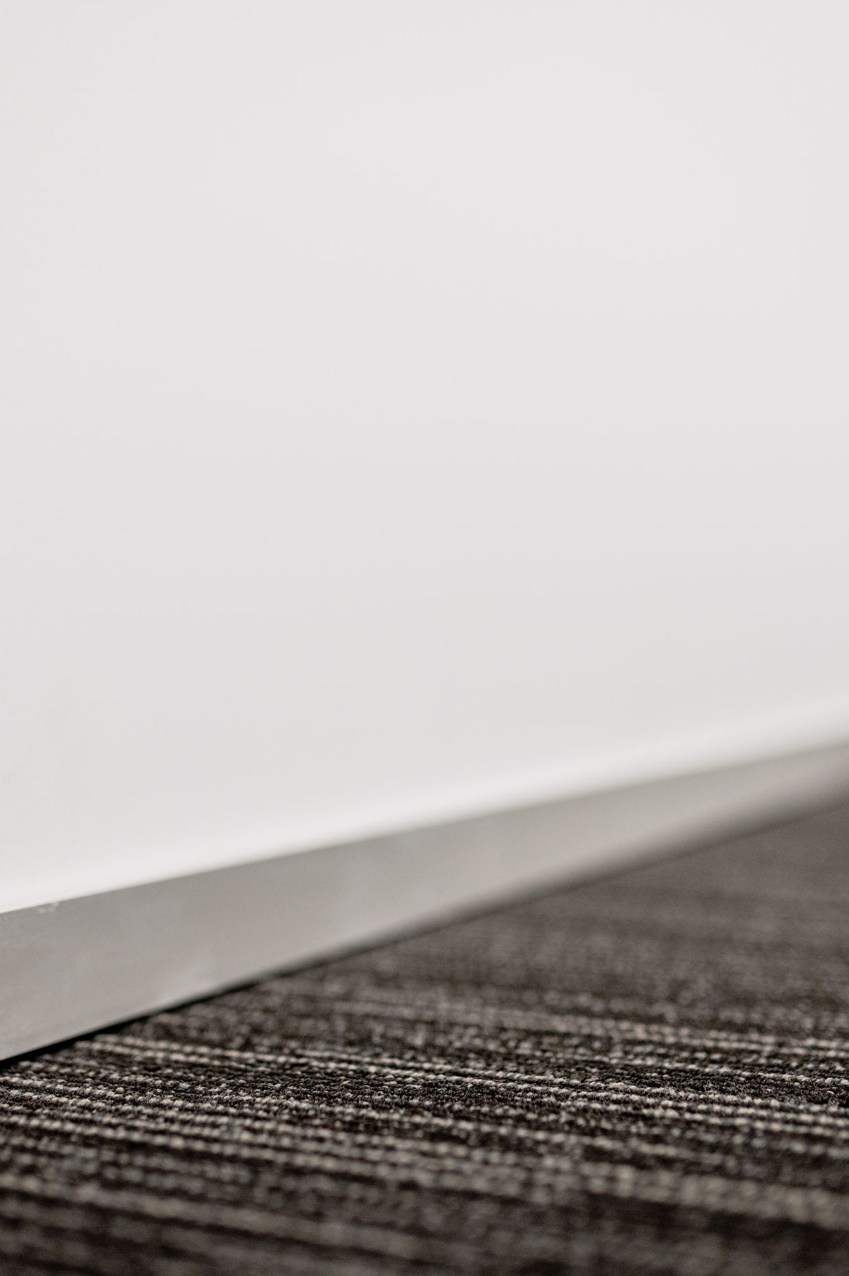 Climateline skirting trim anodised
