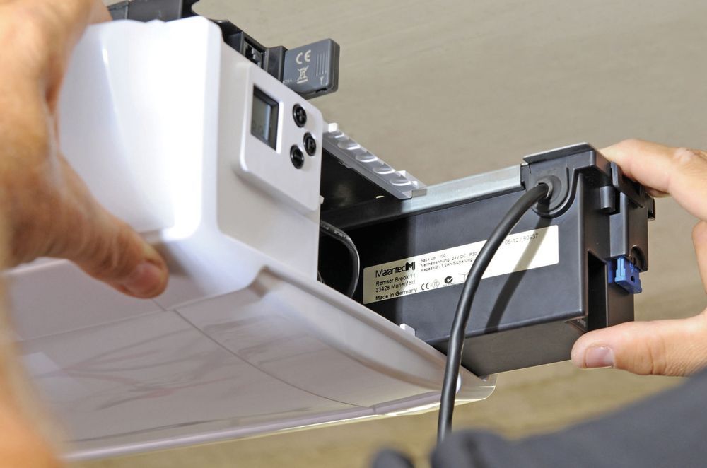 Comfort-380-battery-backup.jpg