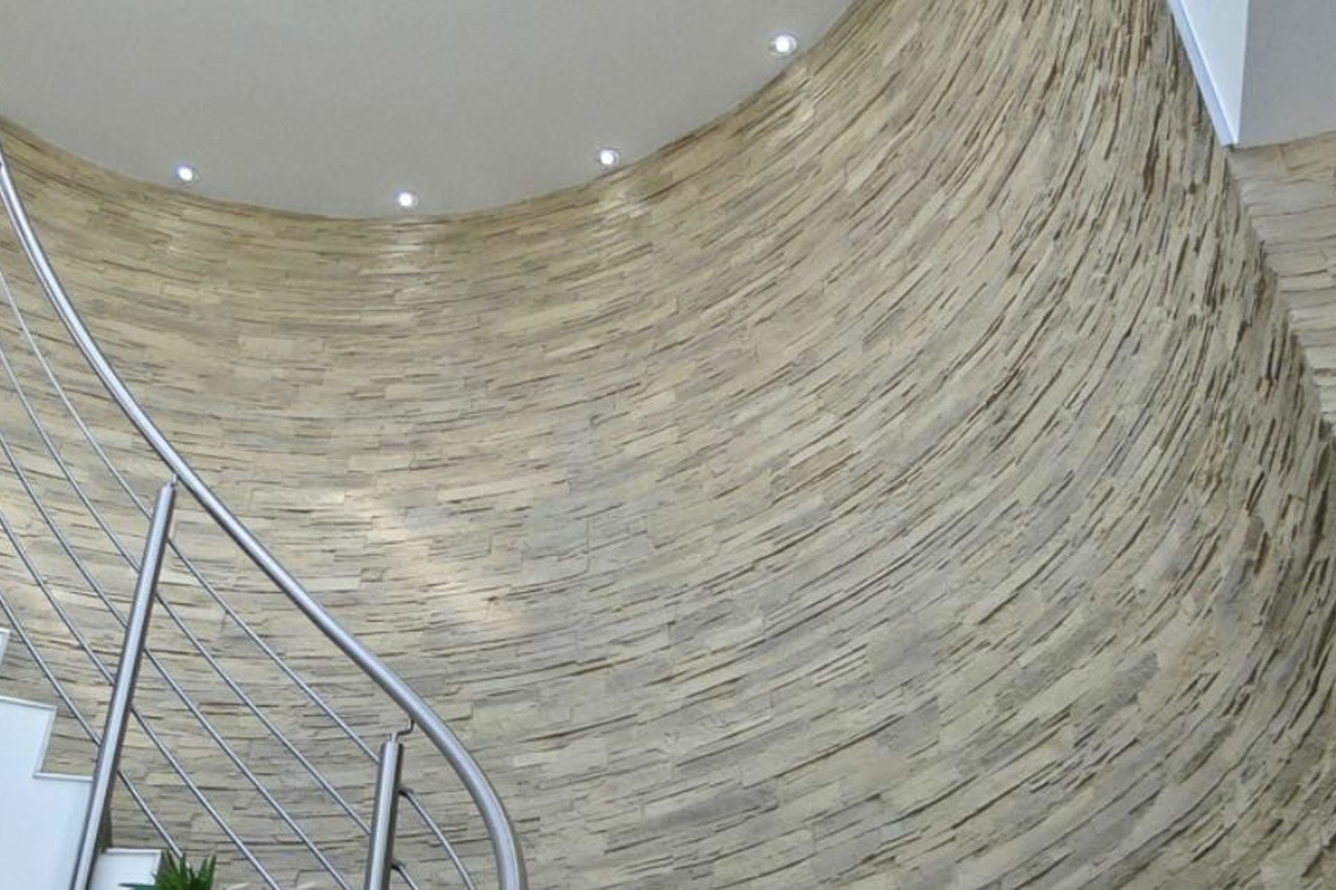 Cut Corners With Curved Contours