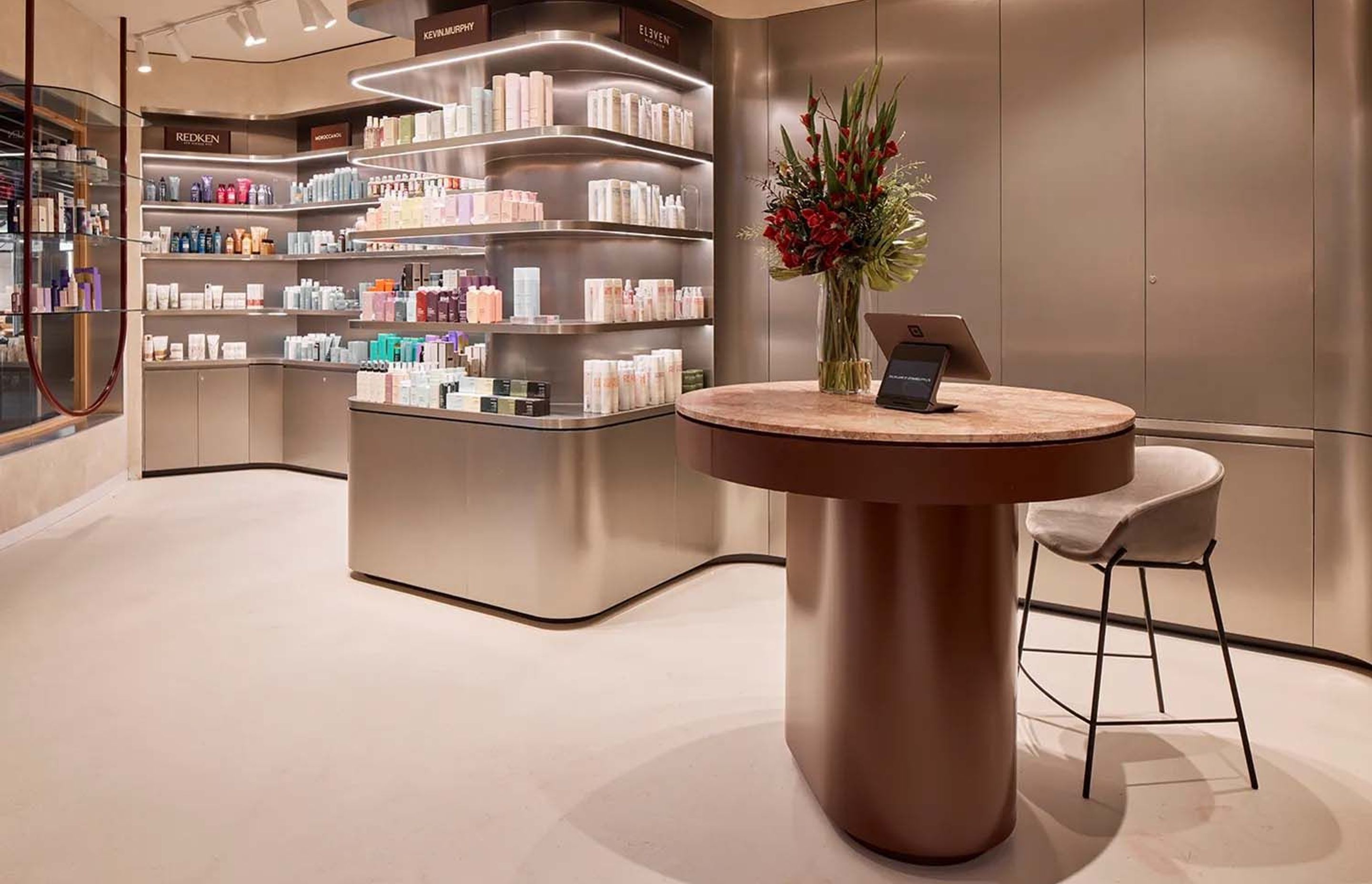 Co-Workspace Salon Lane Opens Second Location