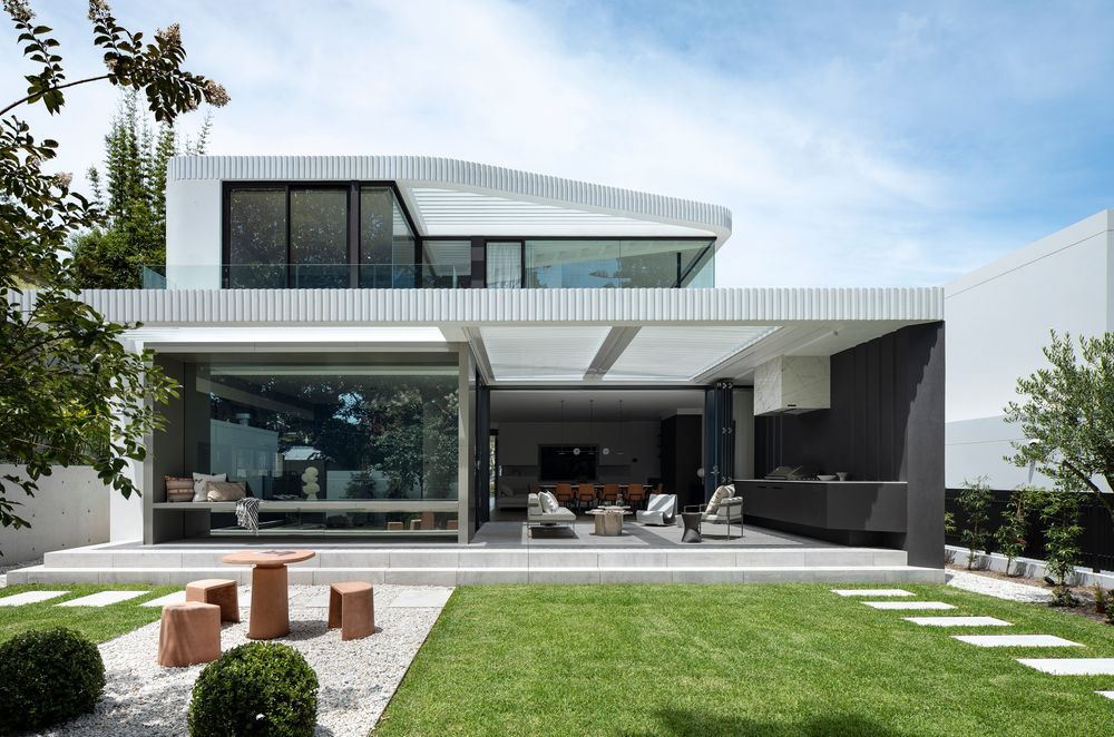 Rose Bay House I by Stafford Architects | Build by Blue Label Construction | Photography by Tom Ferguson