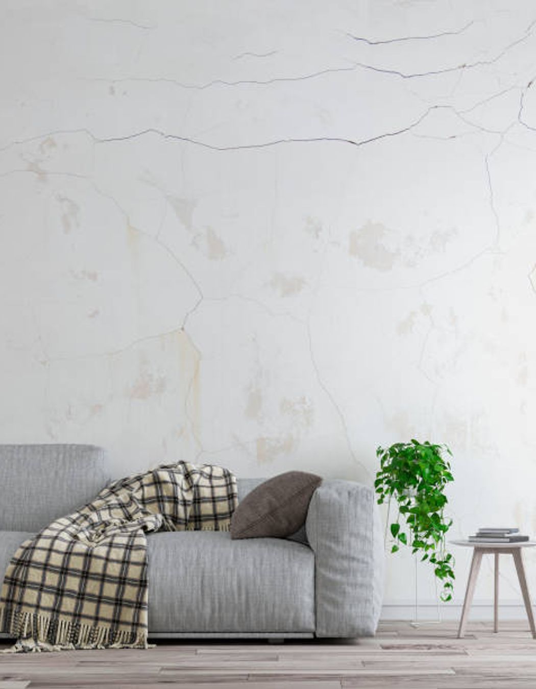 Example of house with cracked walls | Photo Credit – iStock