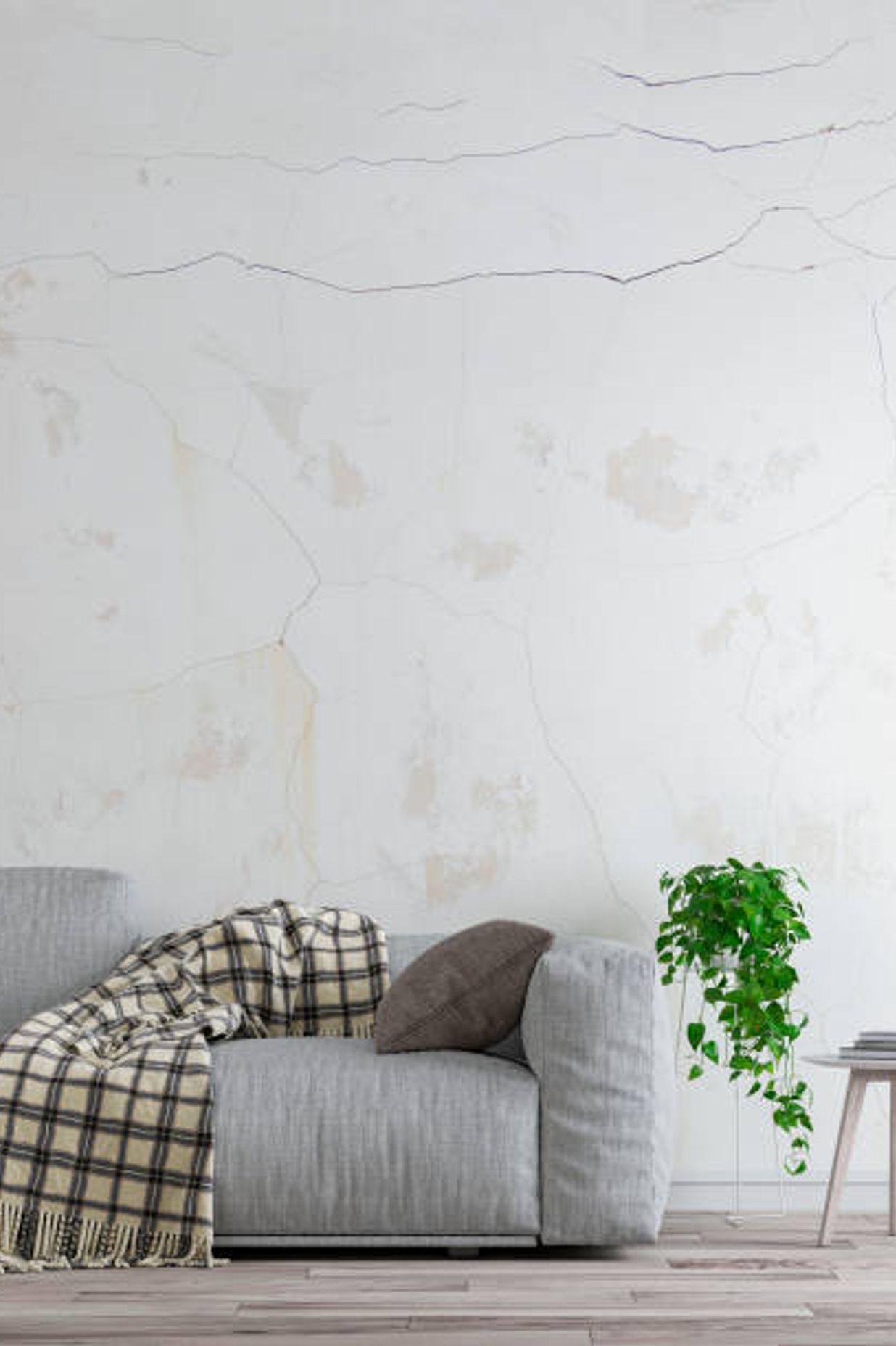 Example of house with cracked walls | Photo Credit – iStock