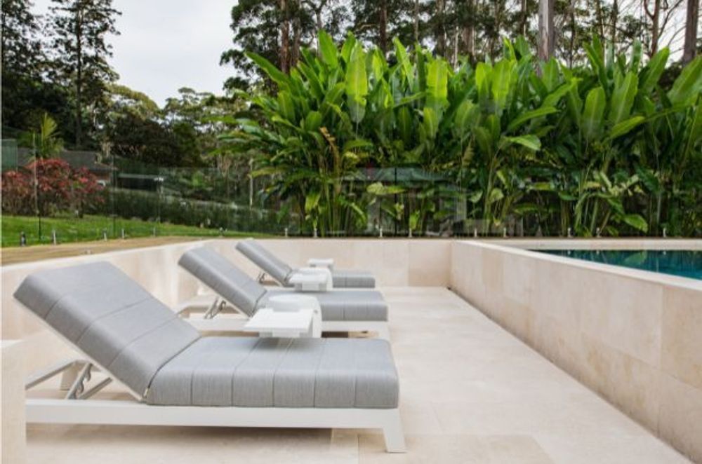 Crema Vialle Limestone | Balanced Building