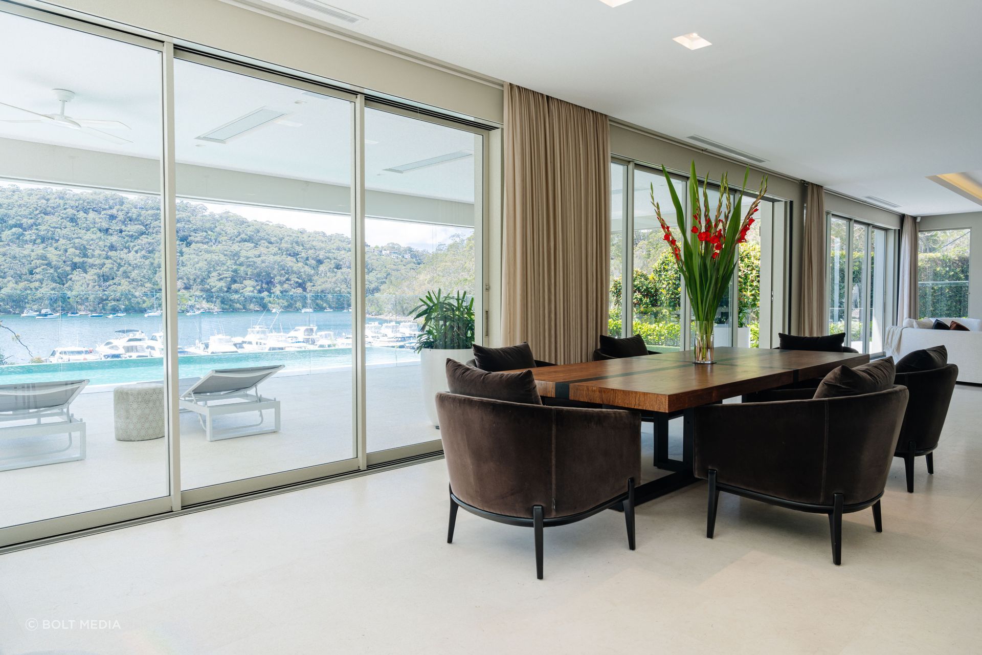 Crema Vialle Limestone