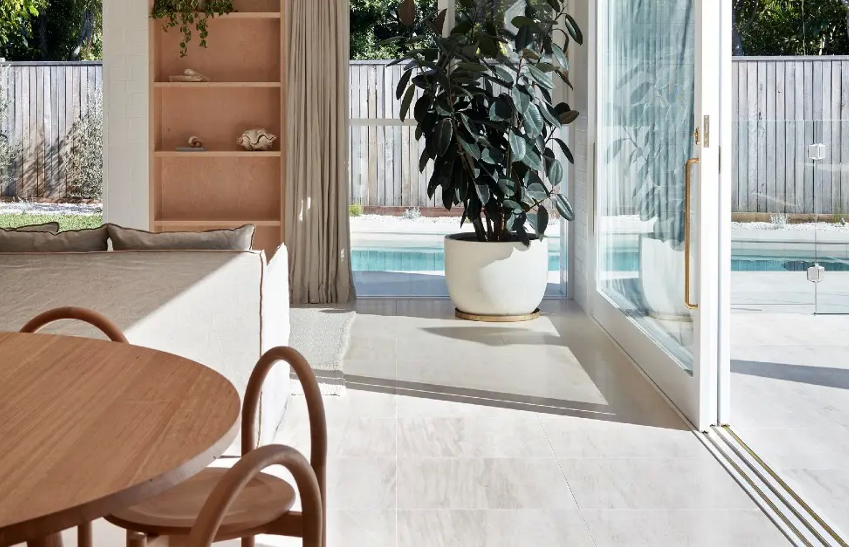 Natural Stone Or Porcelain: Which One Is A Better Fit For Your Project?